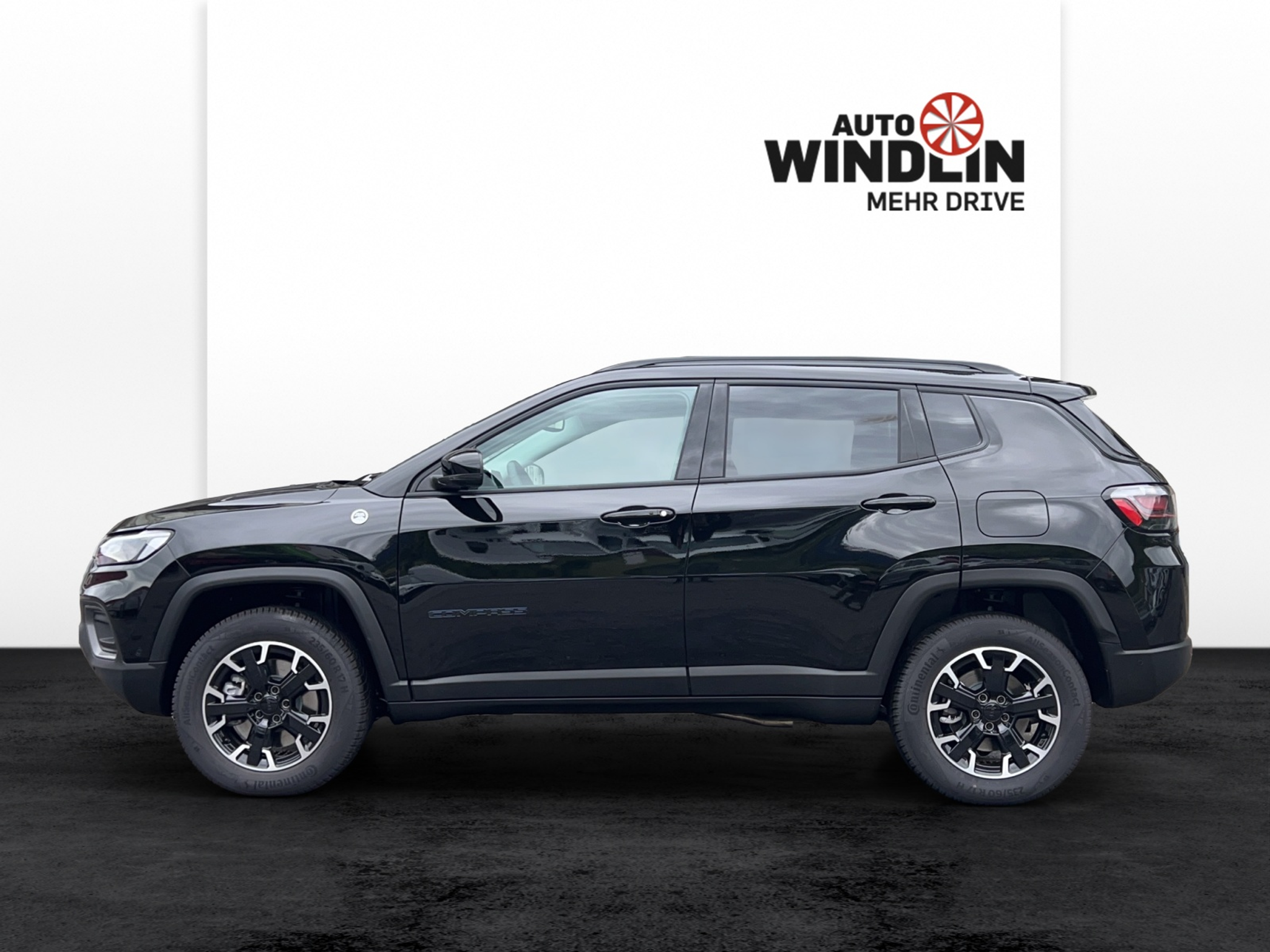 listing desktop thumbnail image 3