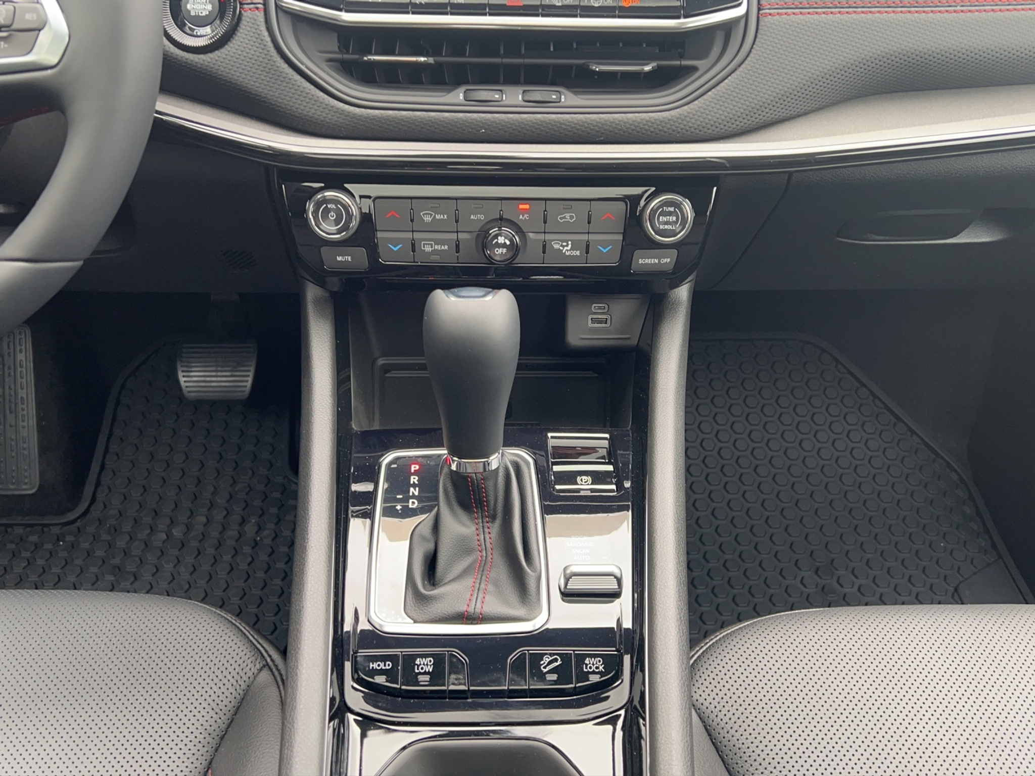 listing desktop thumbnail image 10