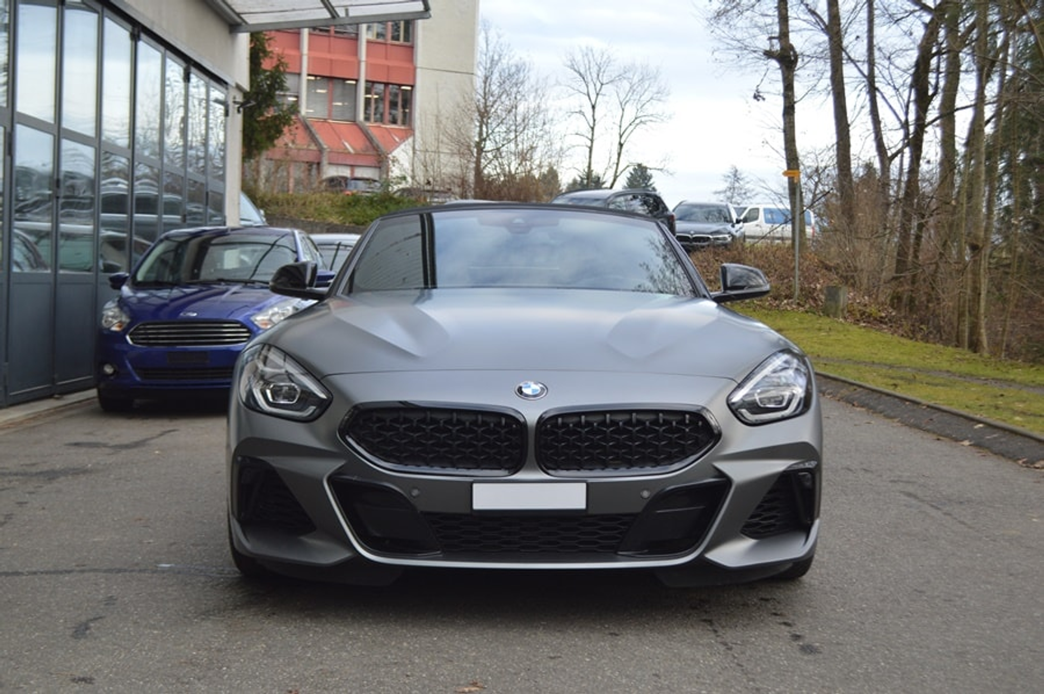 listing desktop thumbnail image 1