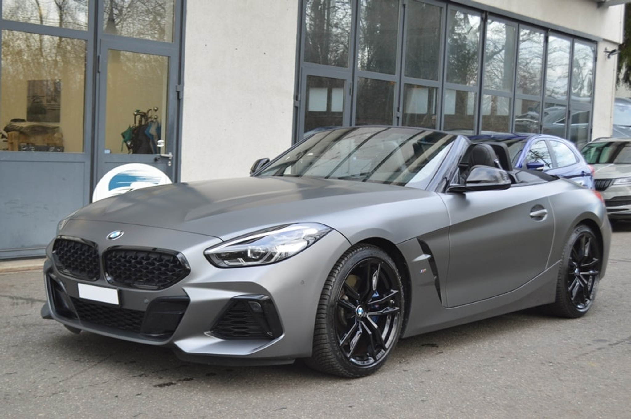 listing desktop thumbnail image 11