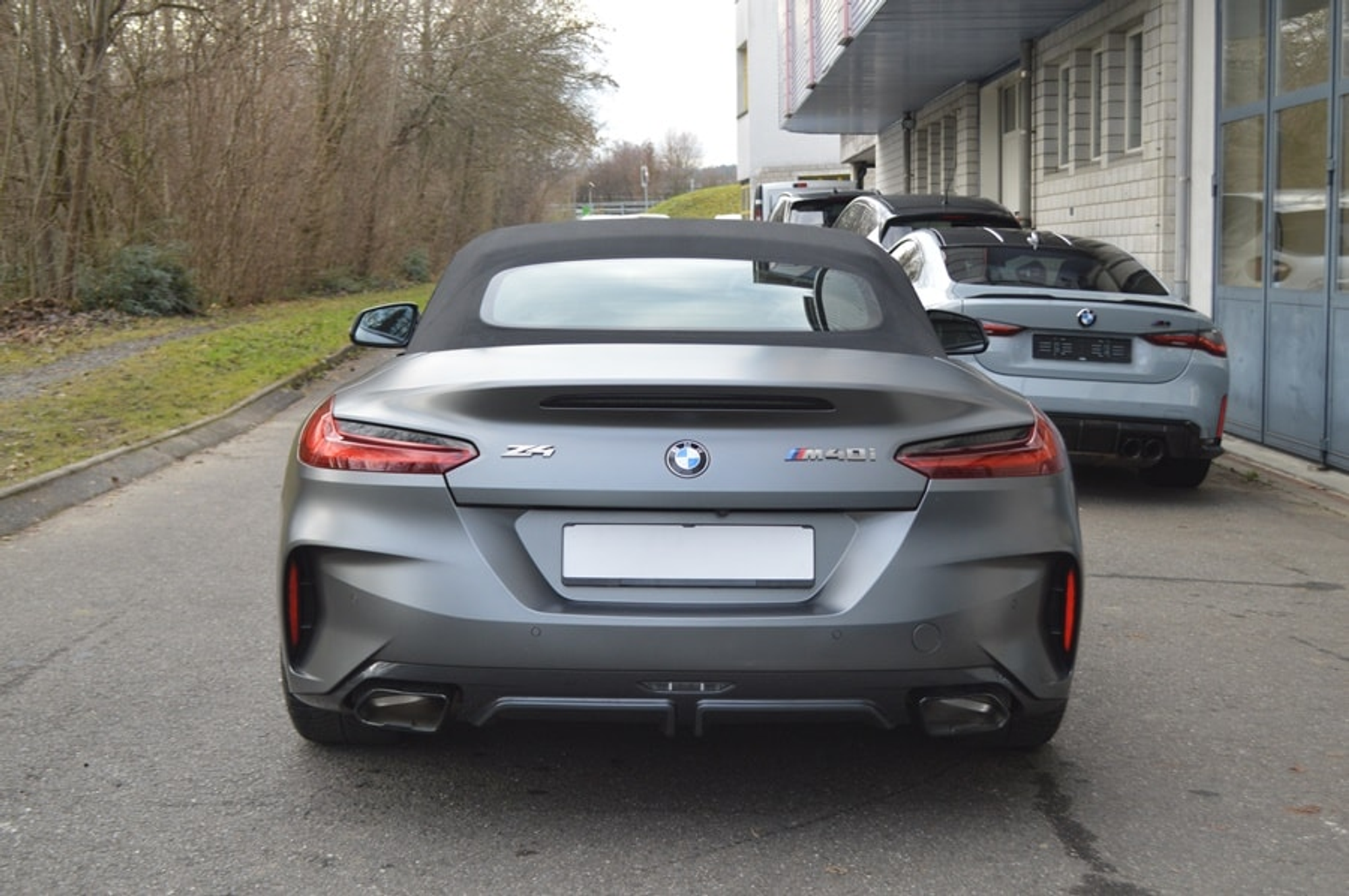 listing desktop thumbnail image 14