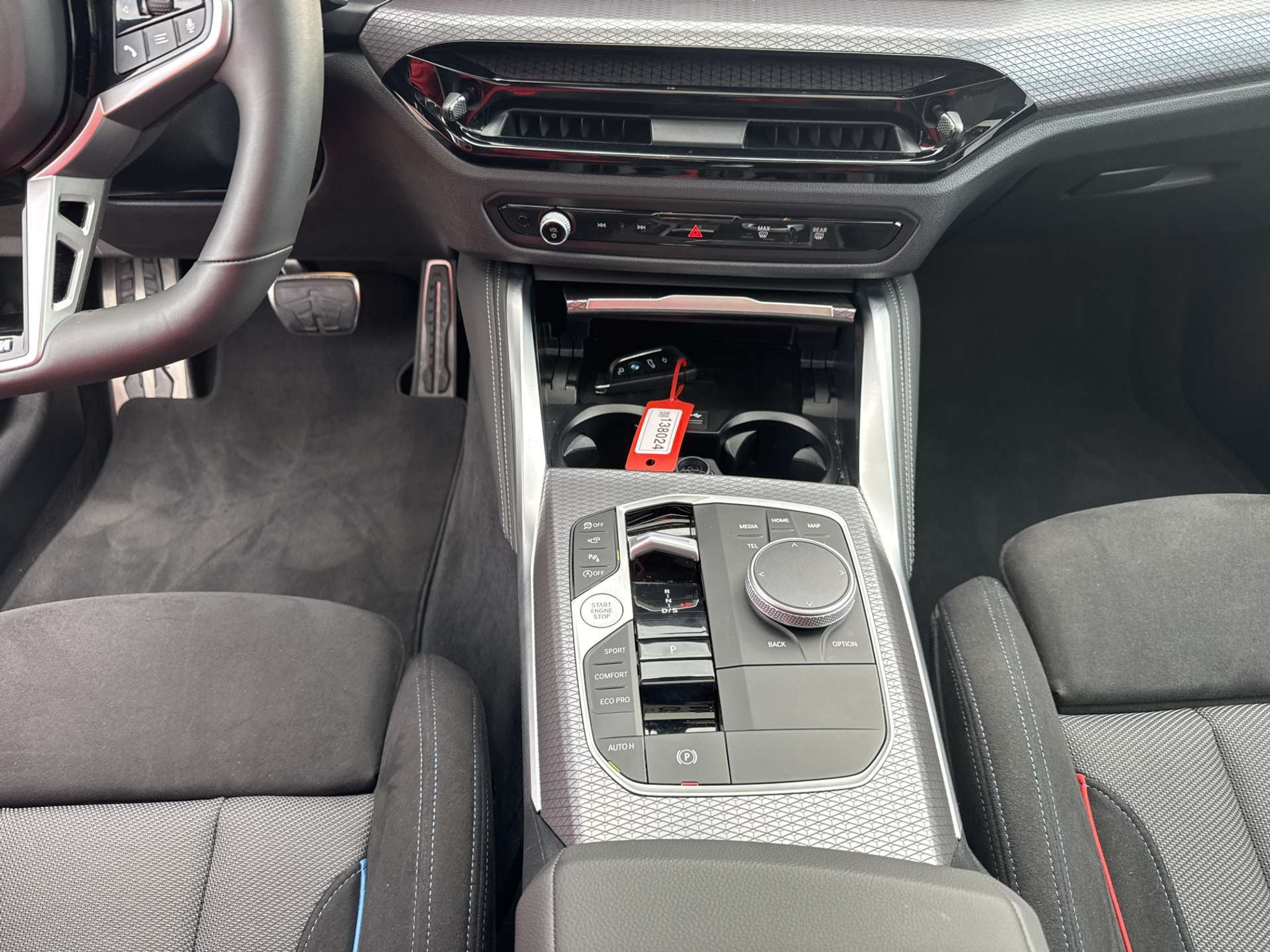 listing desktop thumbnail image 11