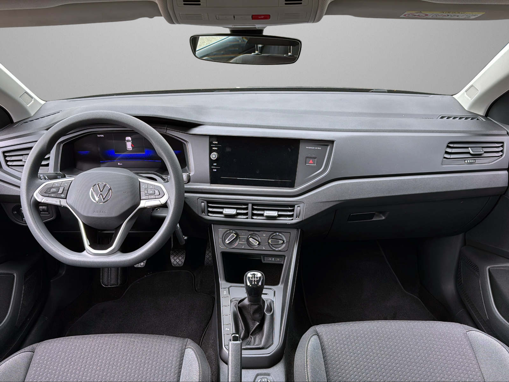 listing desktop thumbnail image 9