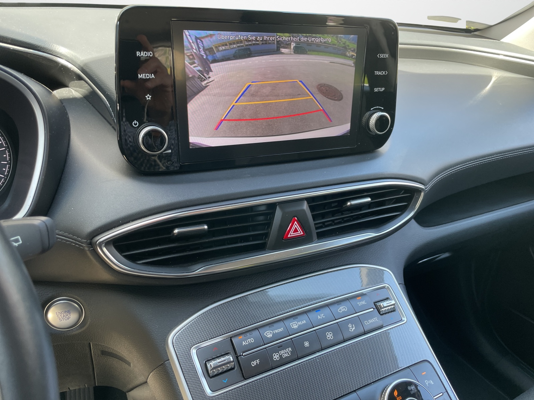 listing desktop thumbnail image 14