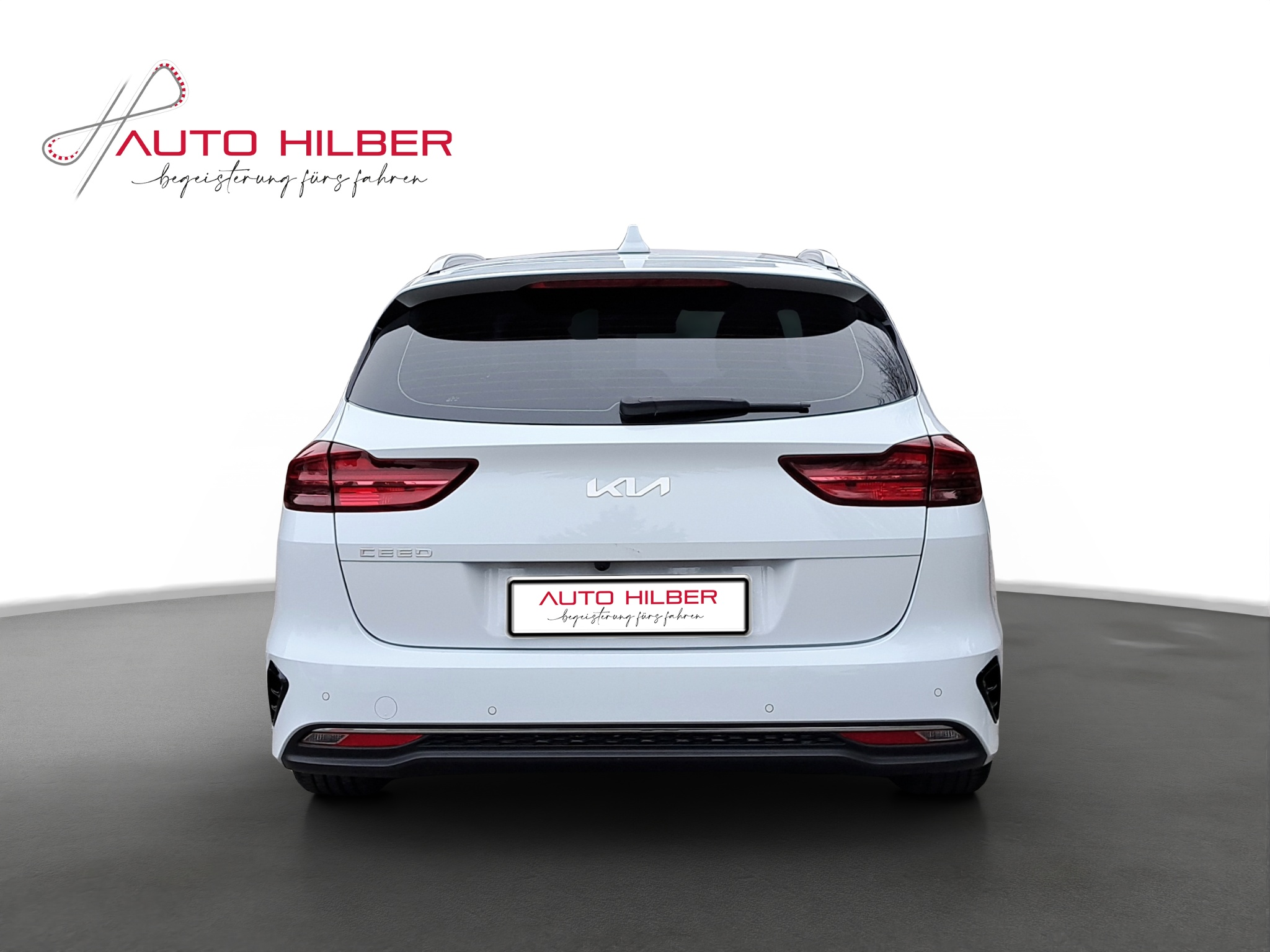 listing desktop thumbnail image 4