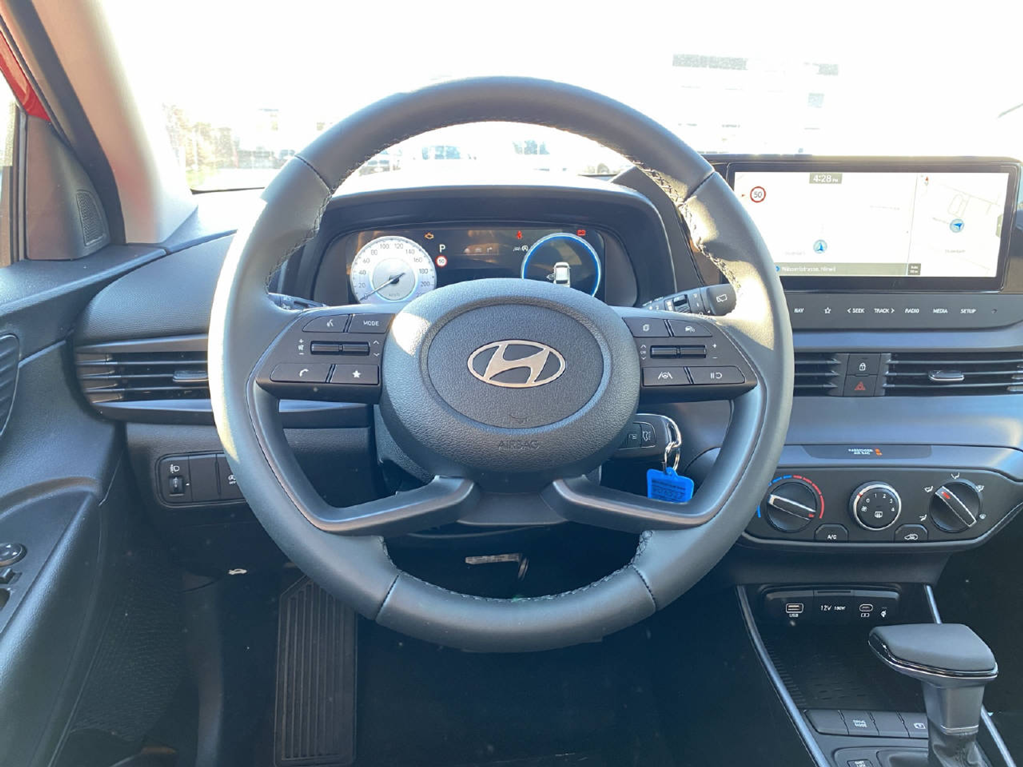 listing desktop thumbnail image 8