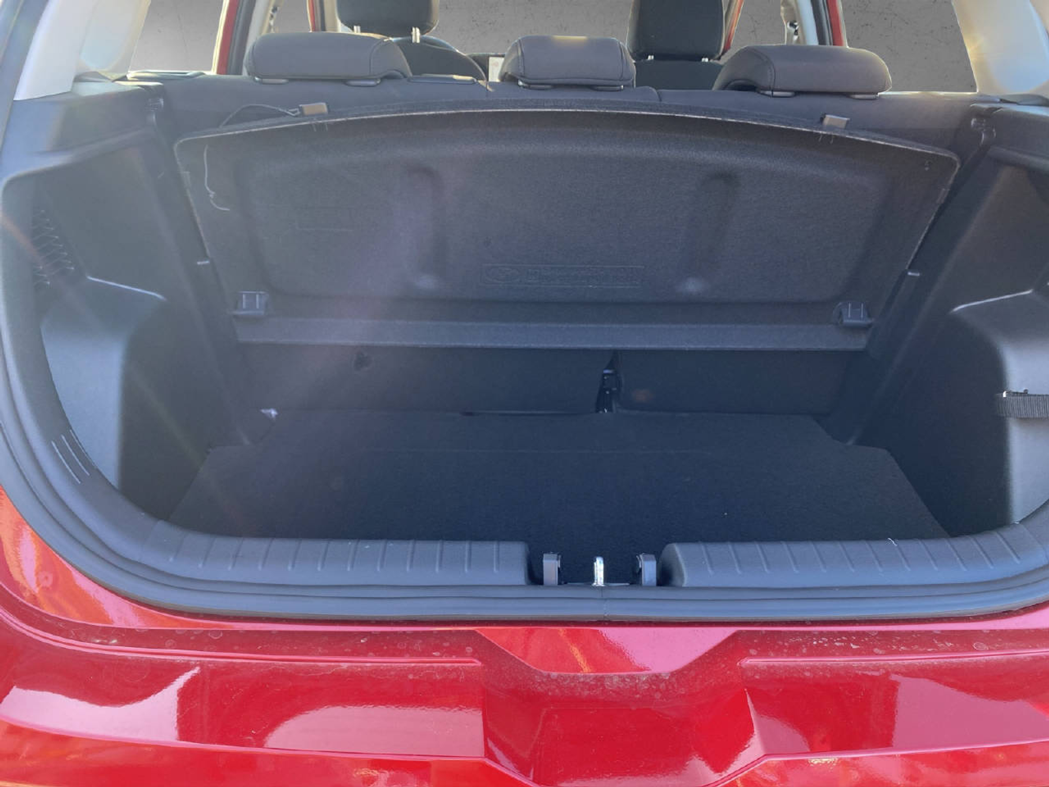 listing desktop thumbnail image 11