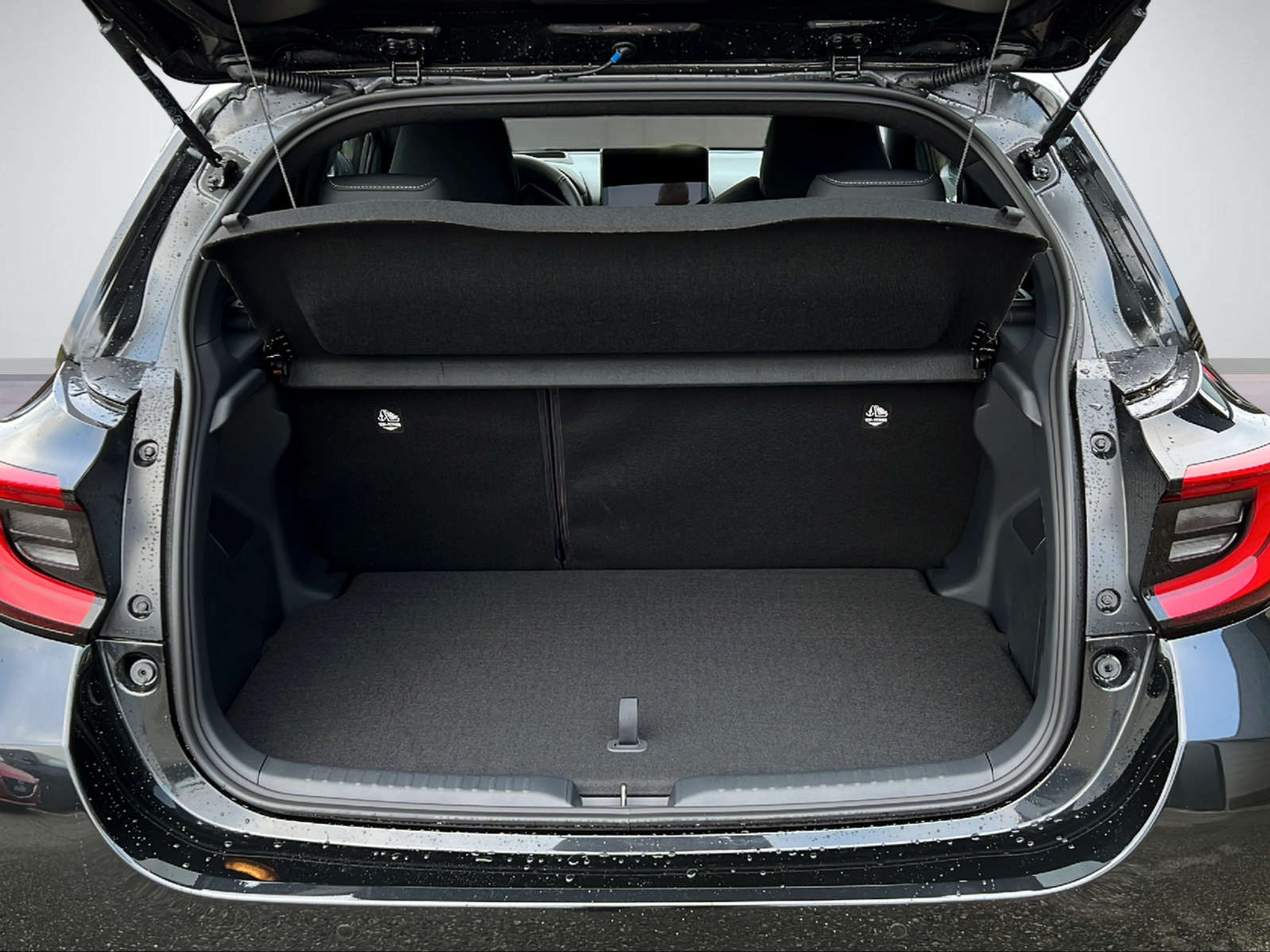 listing desktop thumbnail image 5