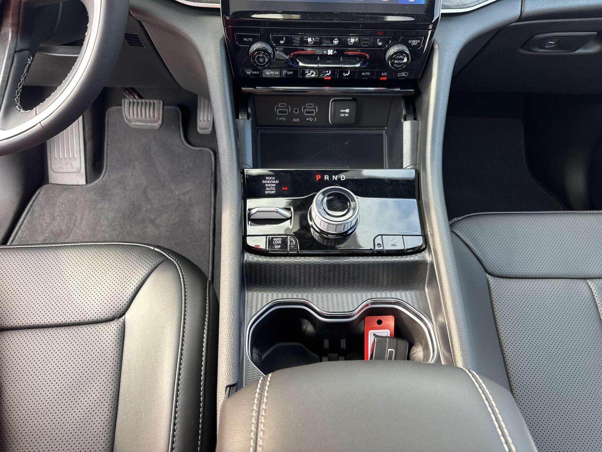 listing desktop thumbnail image 10