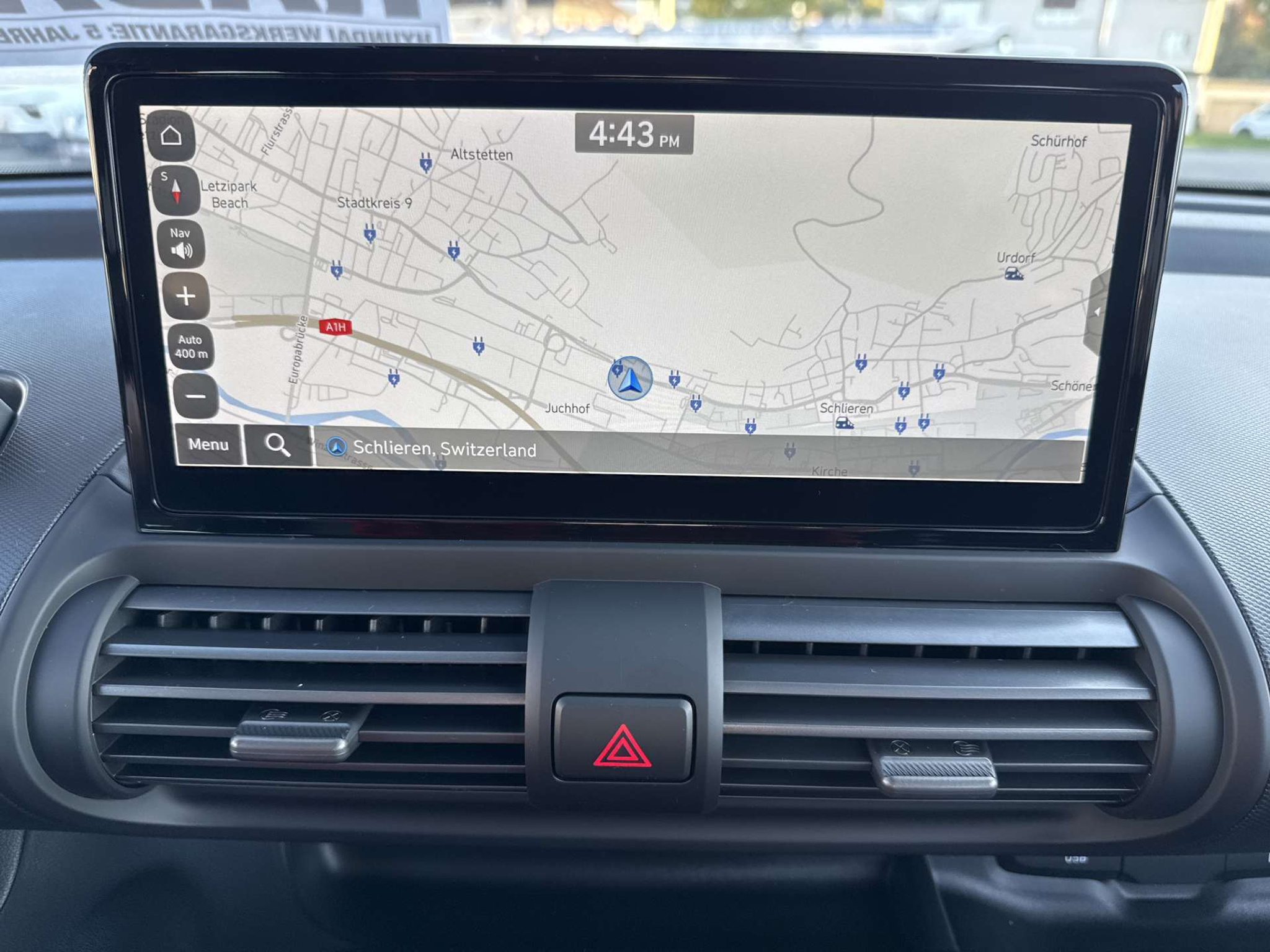 listing desktop thumbnail image 1