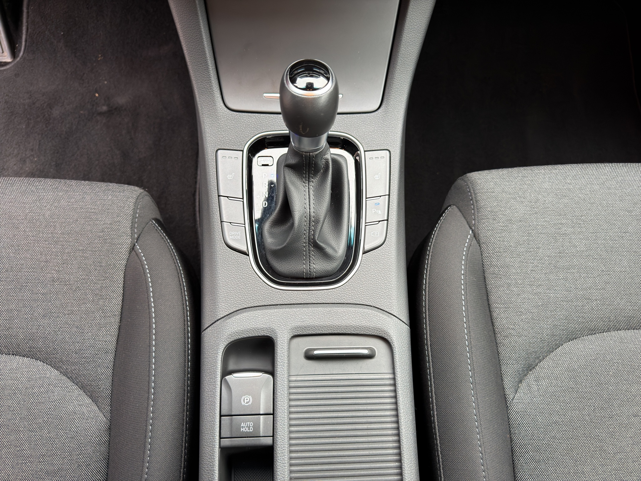 listing desktop thumbnail image 18