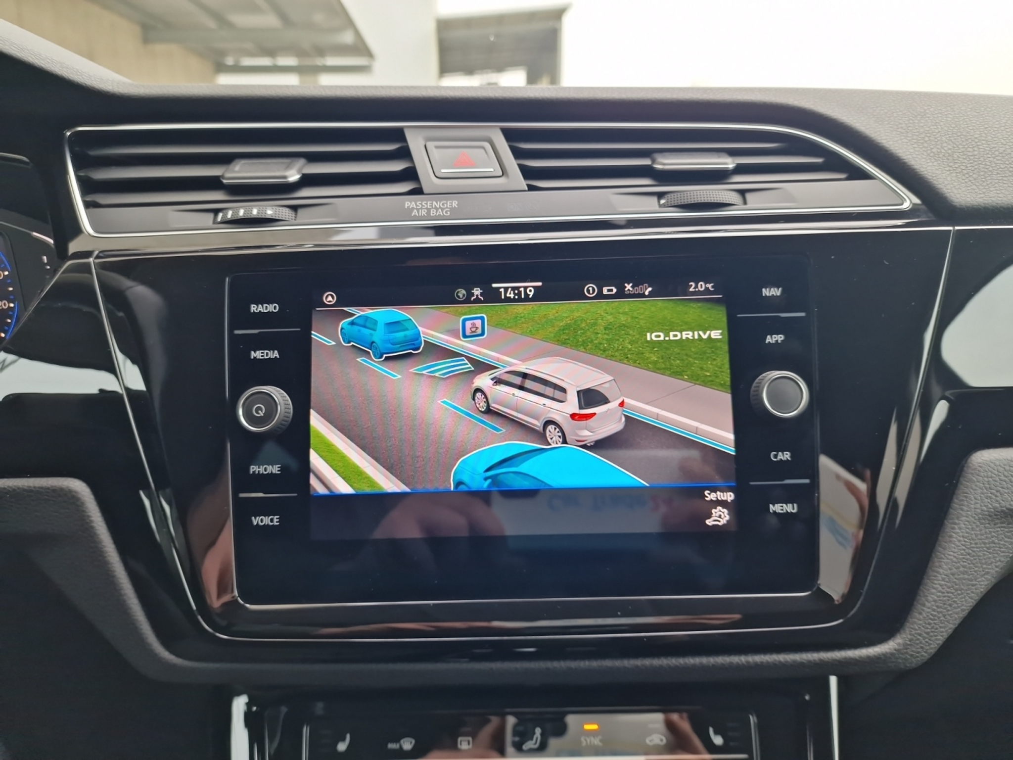 listing desktop thumbnail image 14