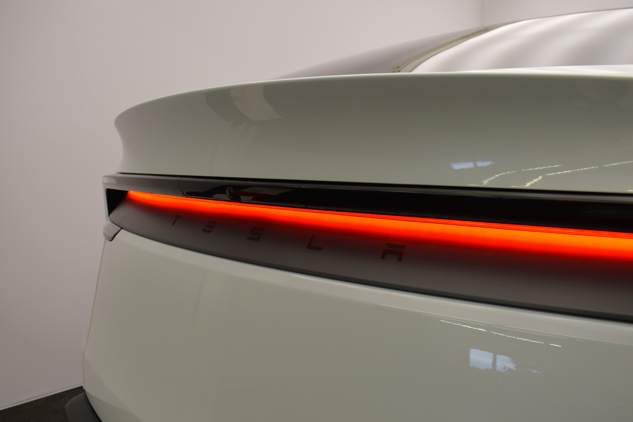 listing desktop thumbnail image 11