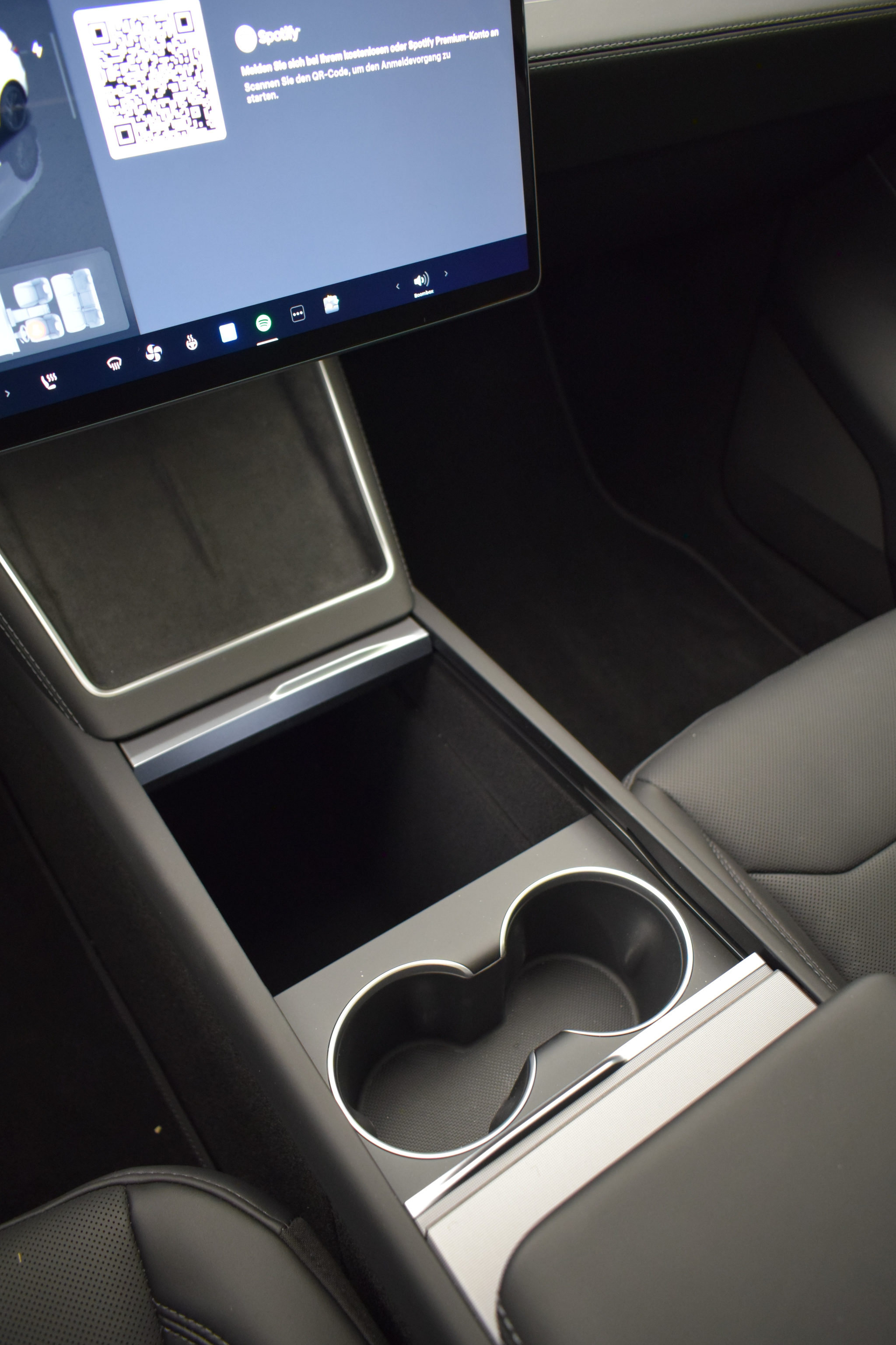 listing desktop thumbnail image 29