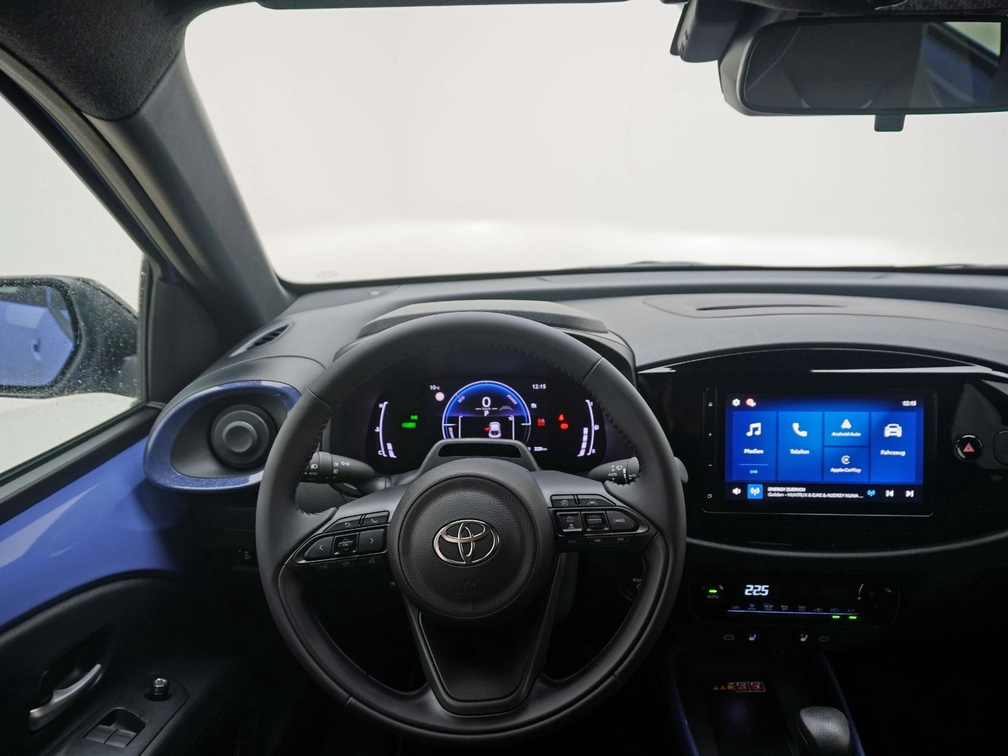 listing desktop thumbnail image 9