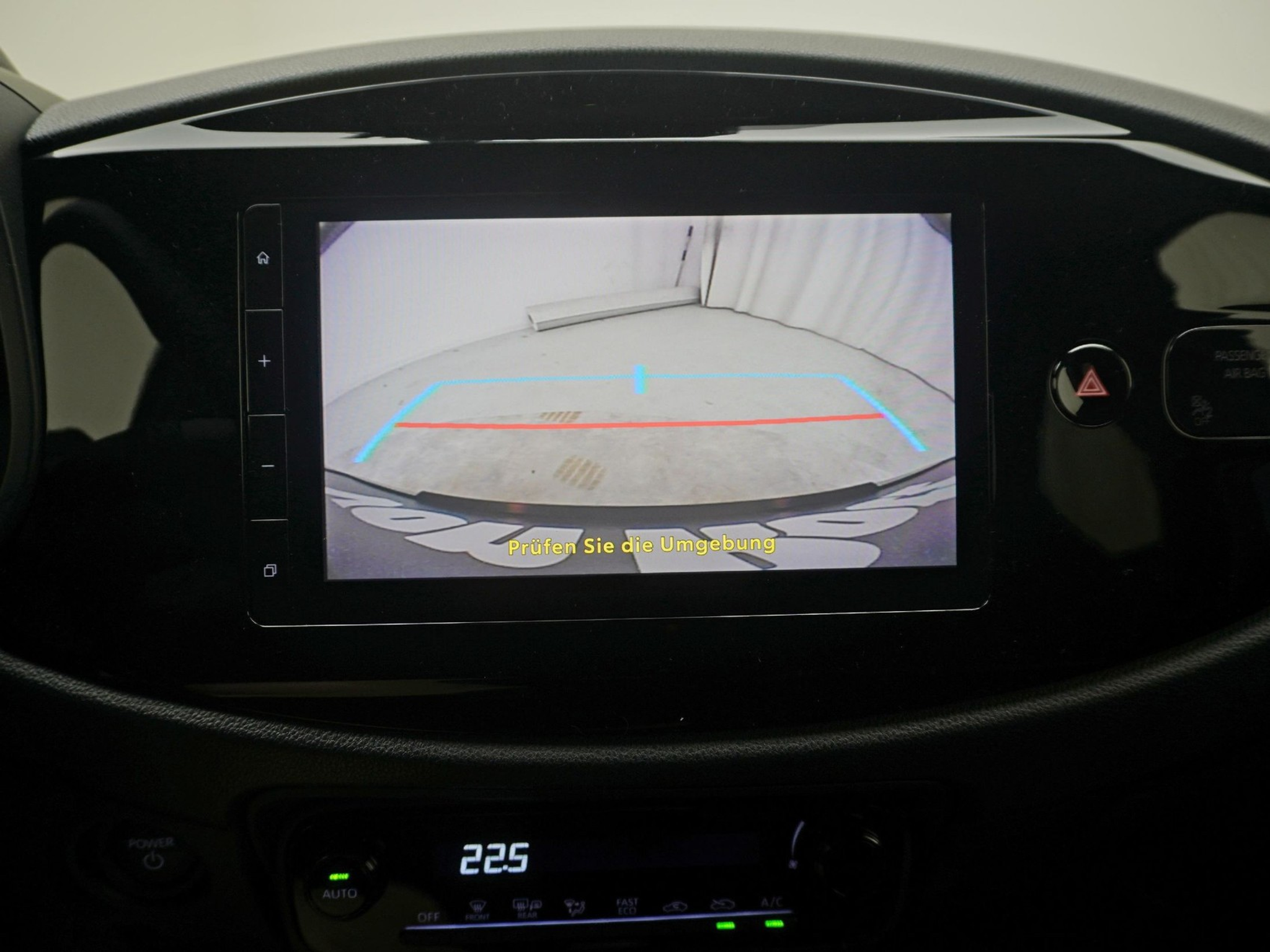 listing desktop thumbnail image 13