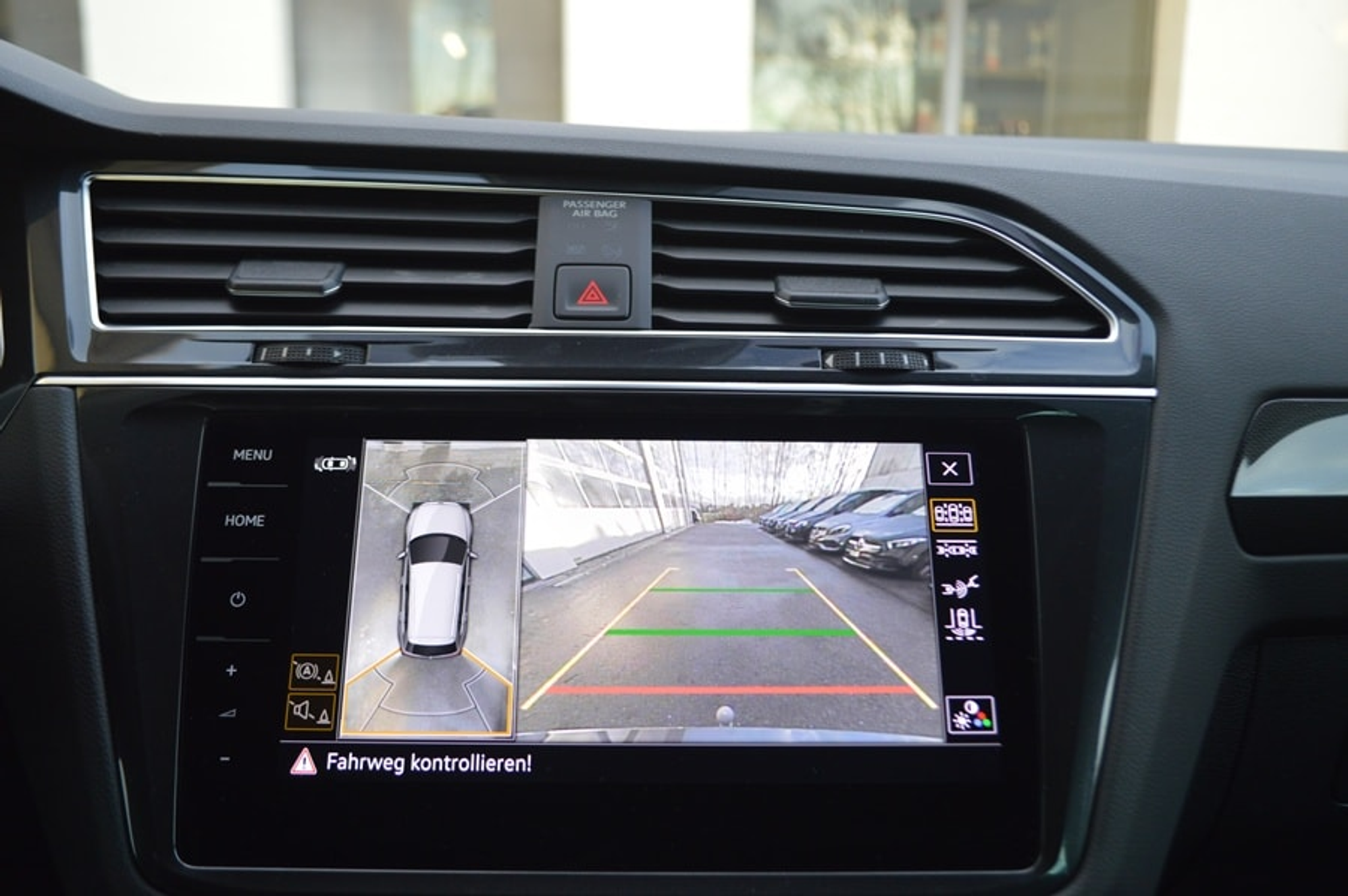 listing desktop thumbnail image 10