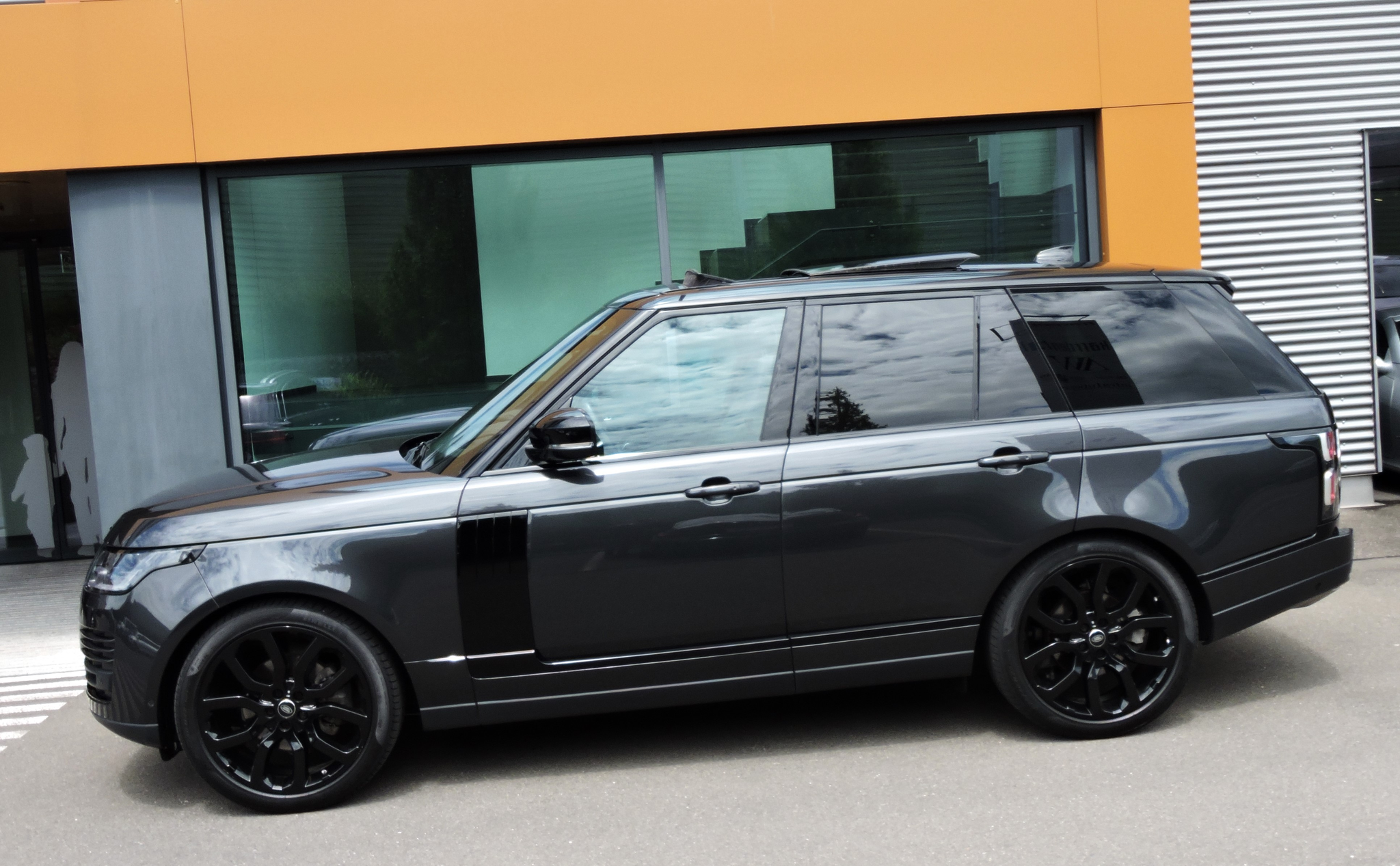 listing desktop thumbnail image 7