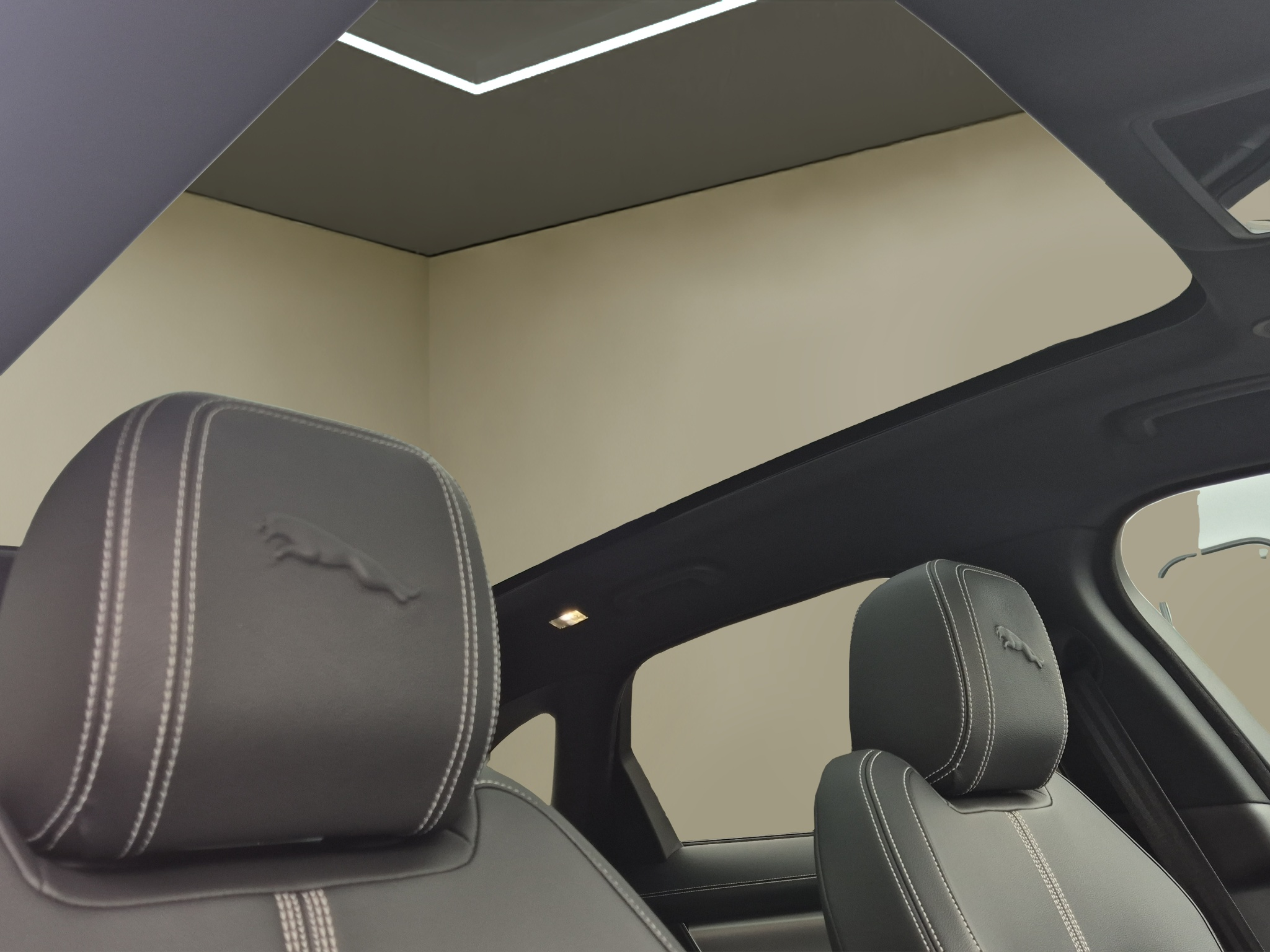 listing desktop thumbnail image 21