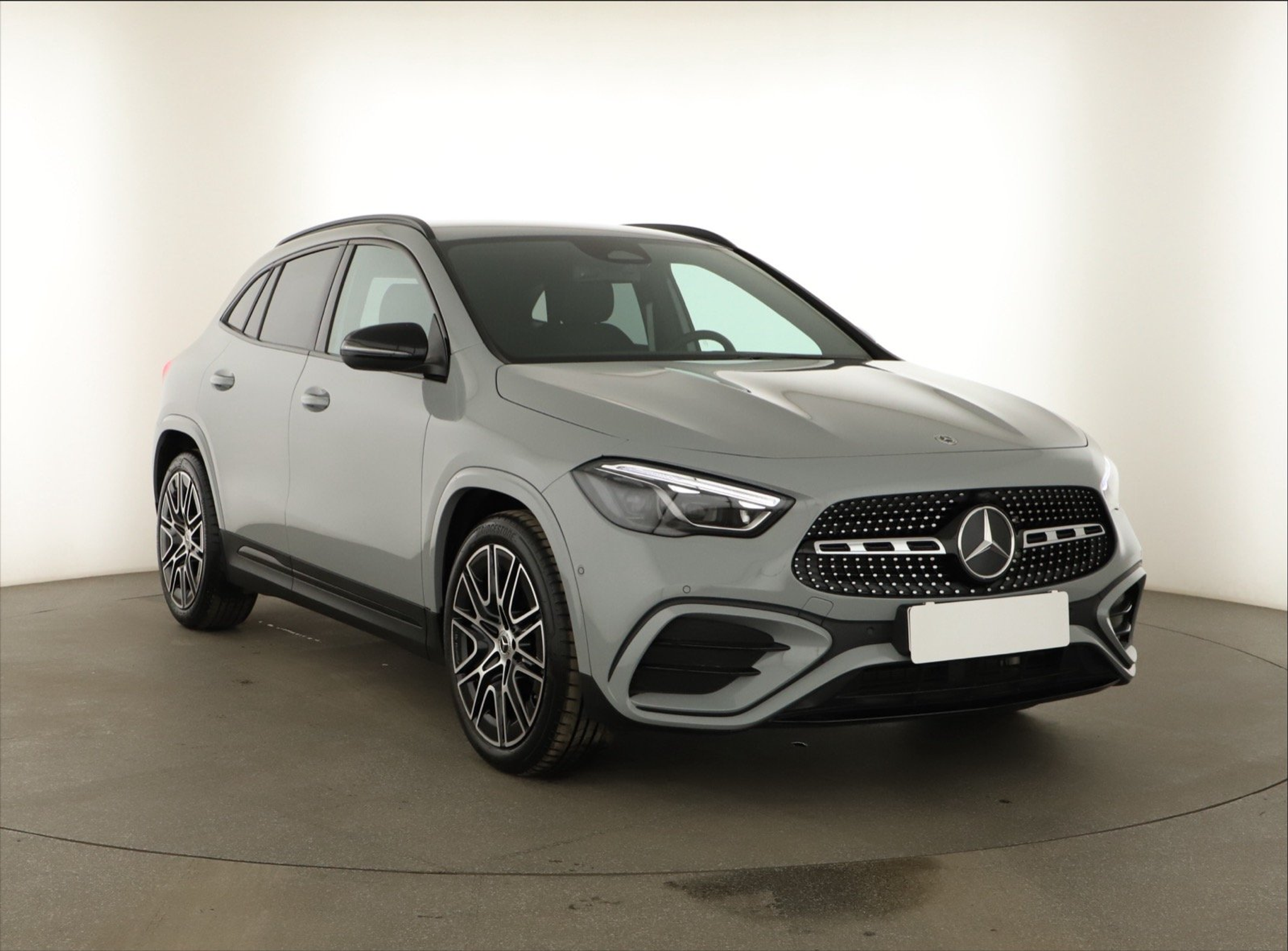 listing desktop thumbnail image 7