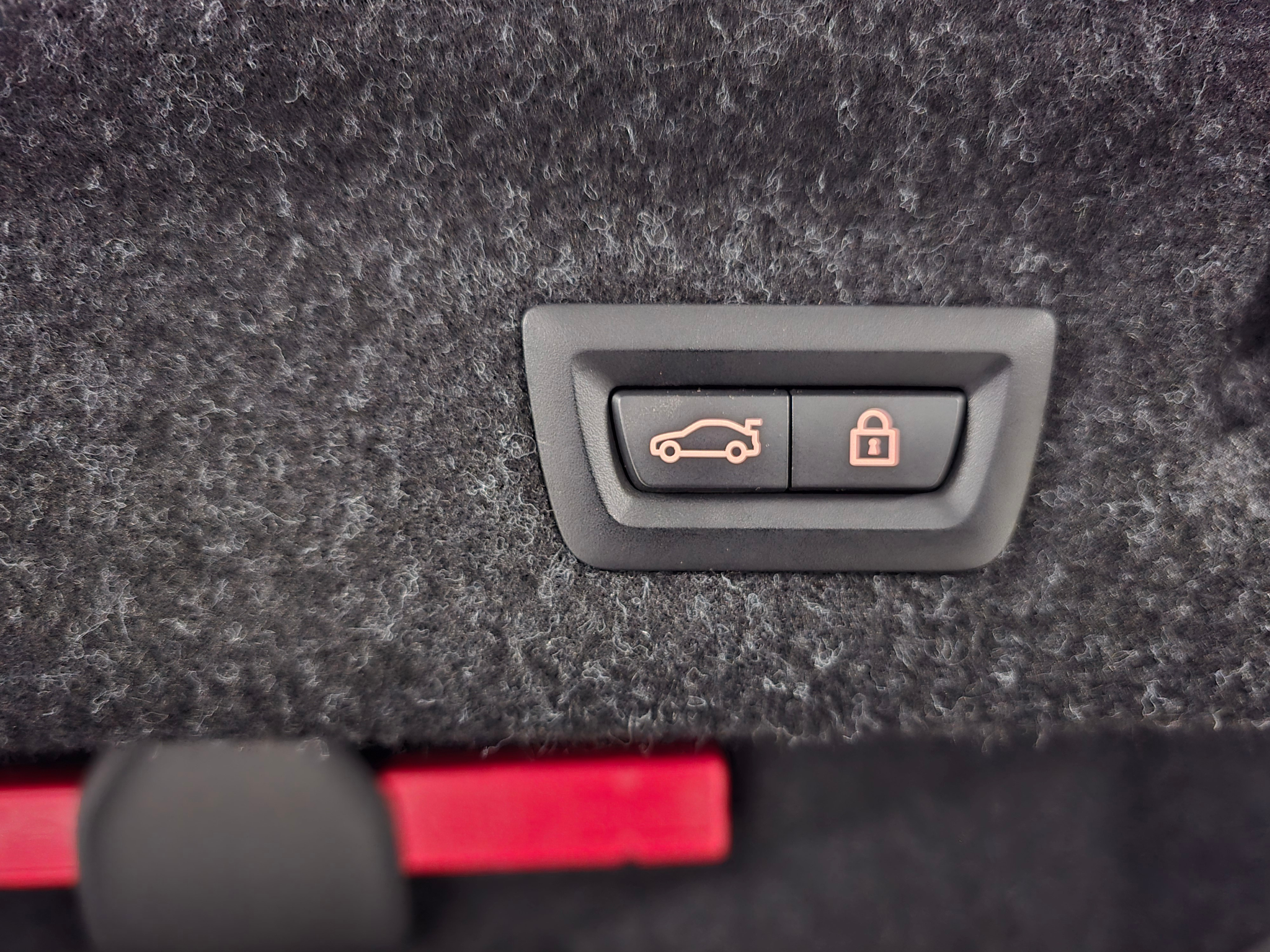 listing desktop thumbnail image 22