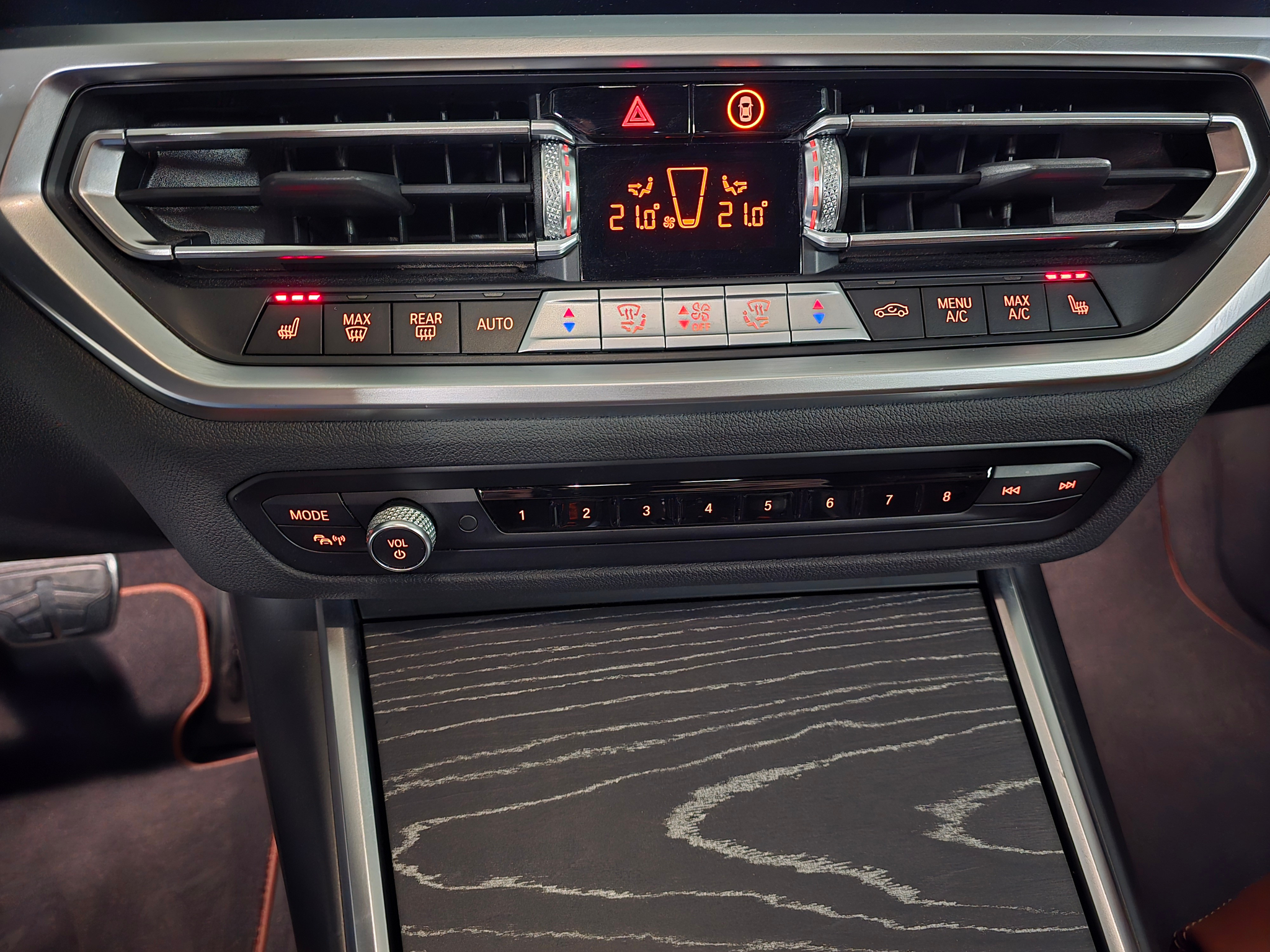 listing desktop thumbnail image 16