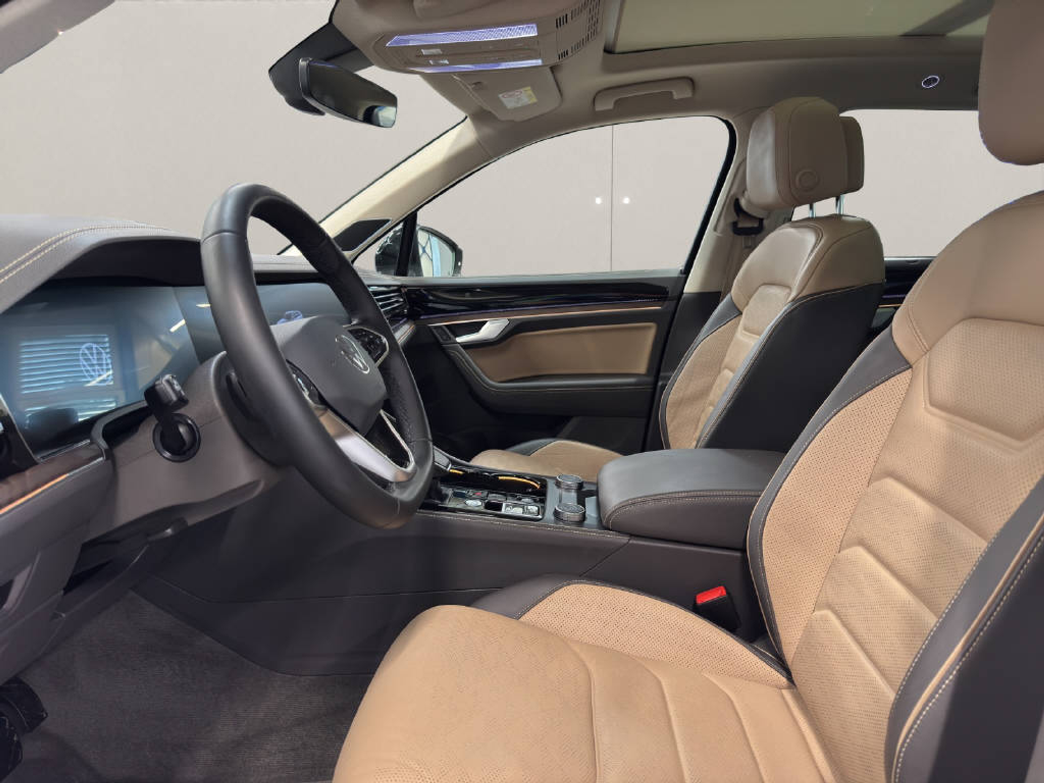 listing desktop thumbnail image 15