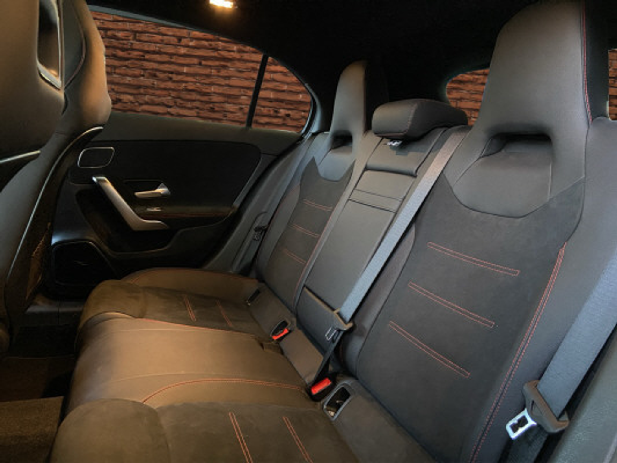 listing desktop thumbnail image 13