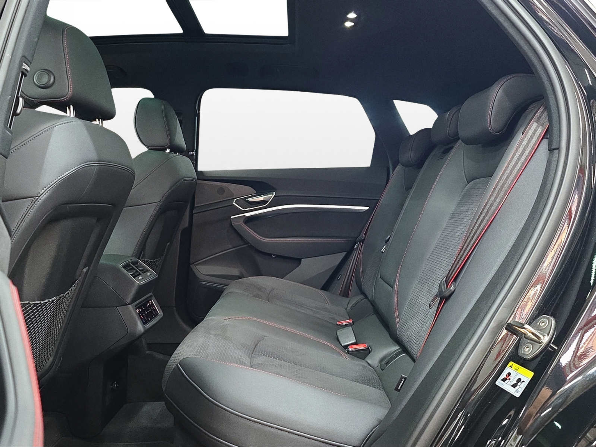 listing desktop thumbnail image 10