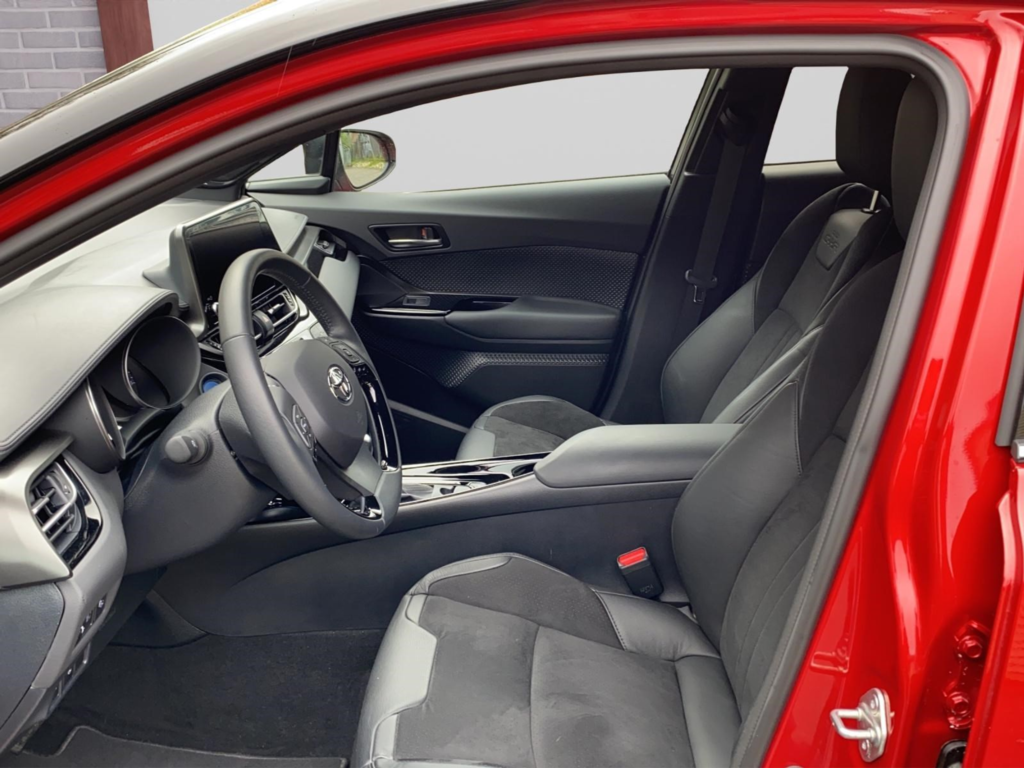 listing desktop thumbnail image 7