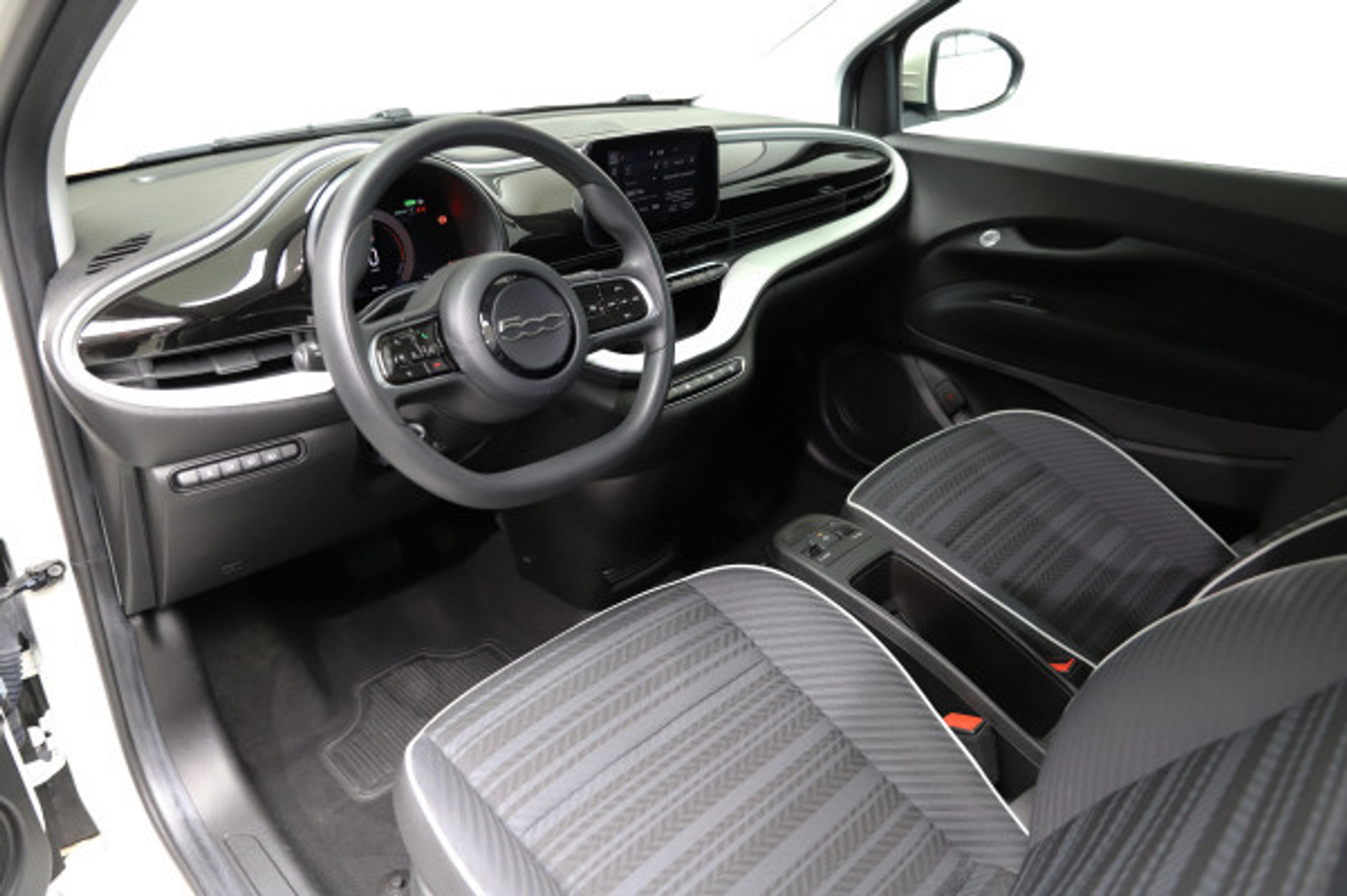 listing desktop thumbnail image 7