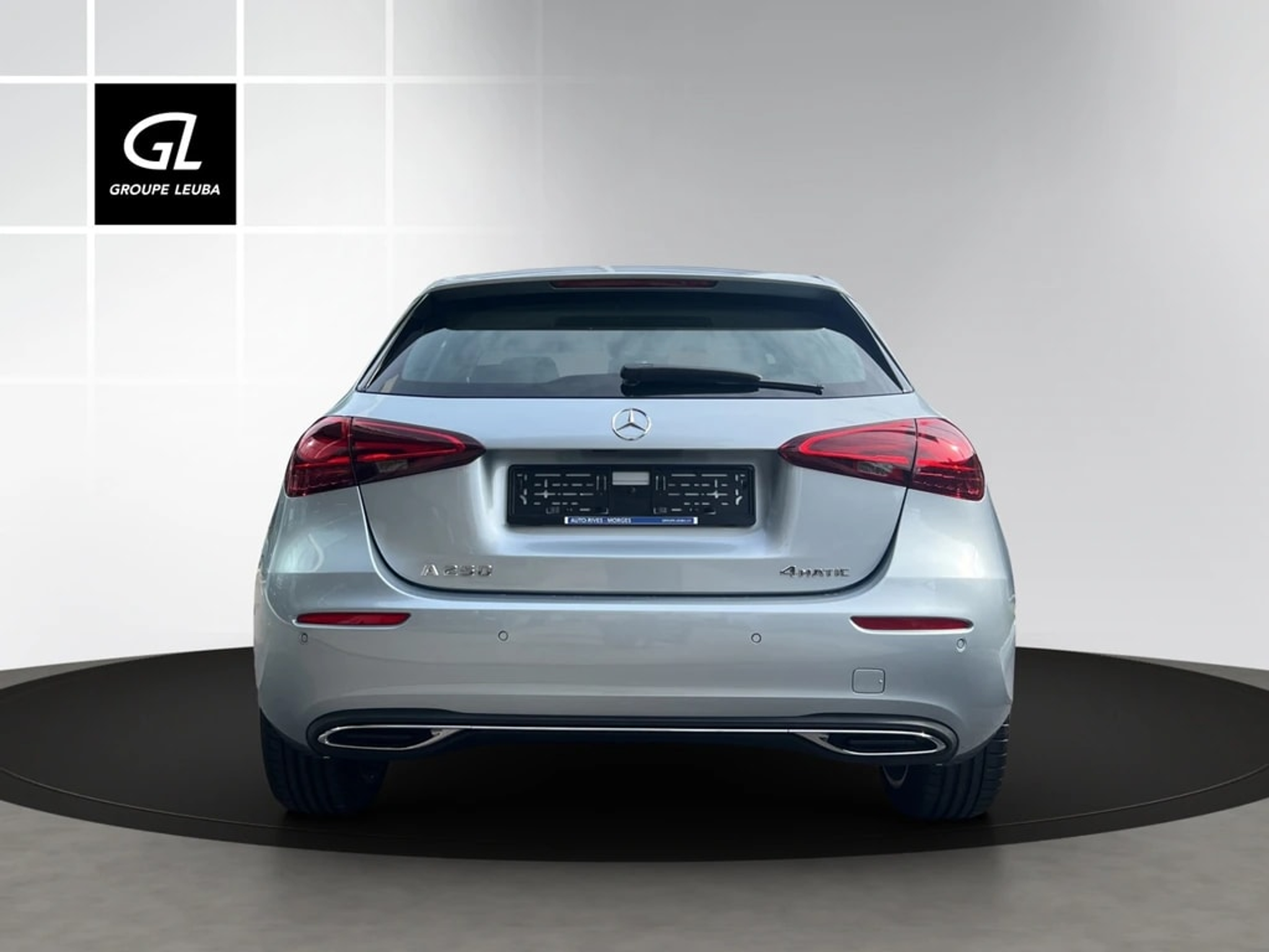 listing desktop thumbnail image 4