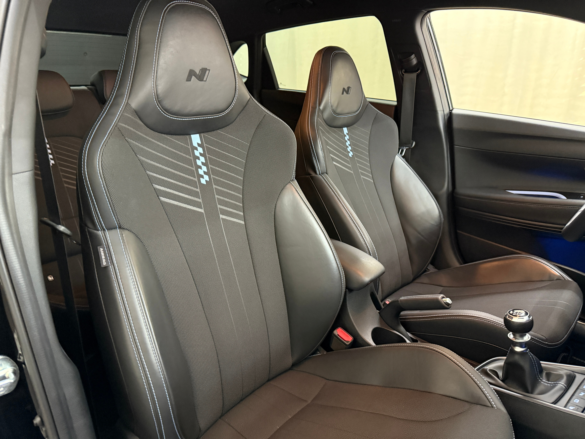 listing desktop thumbnail image 11