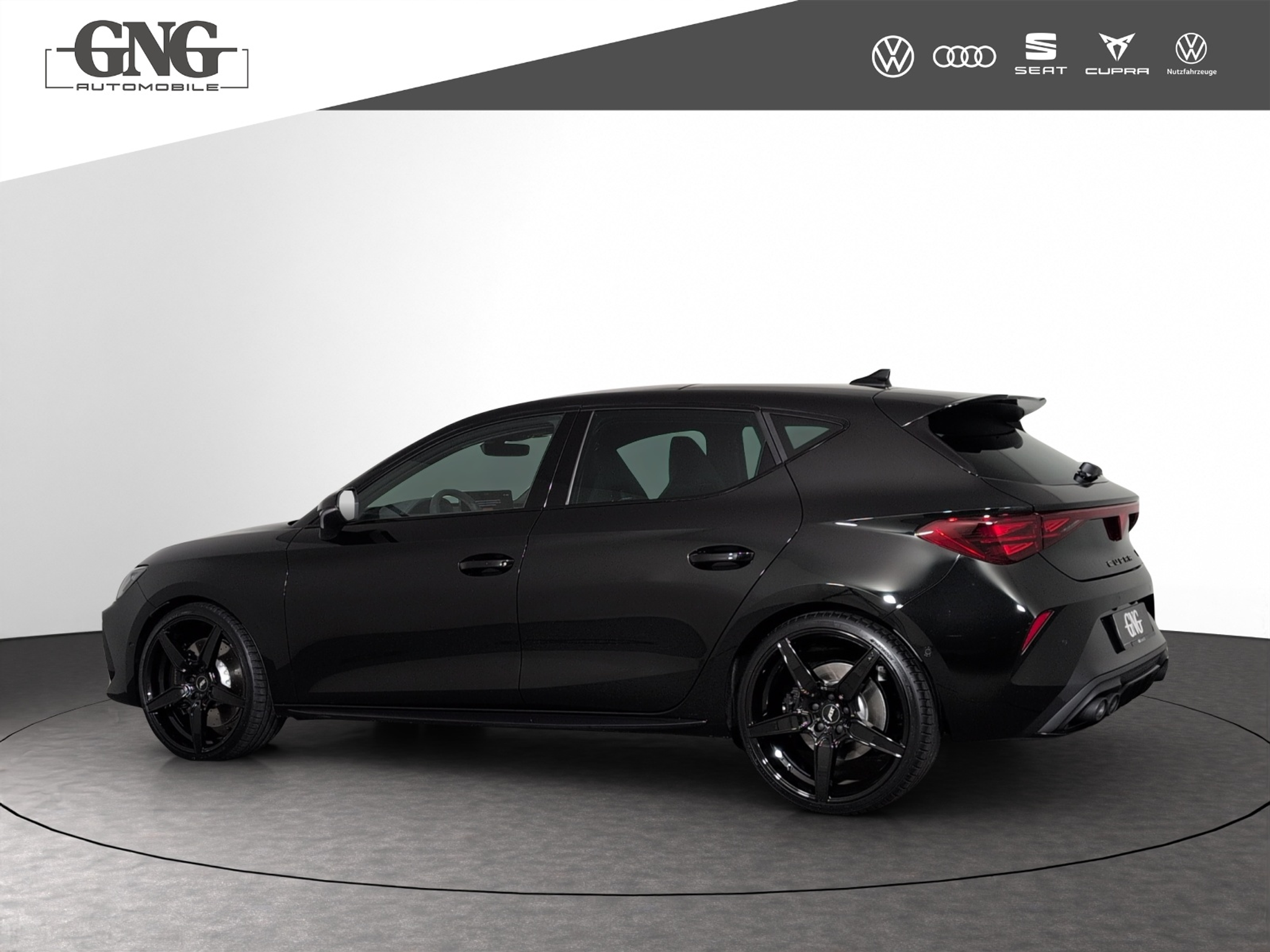 listing desktop thumbnail image 1