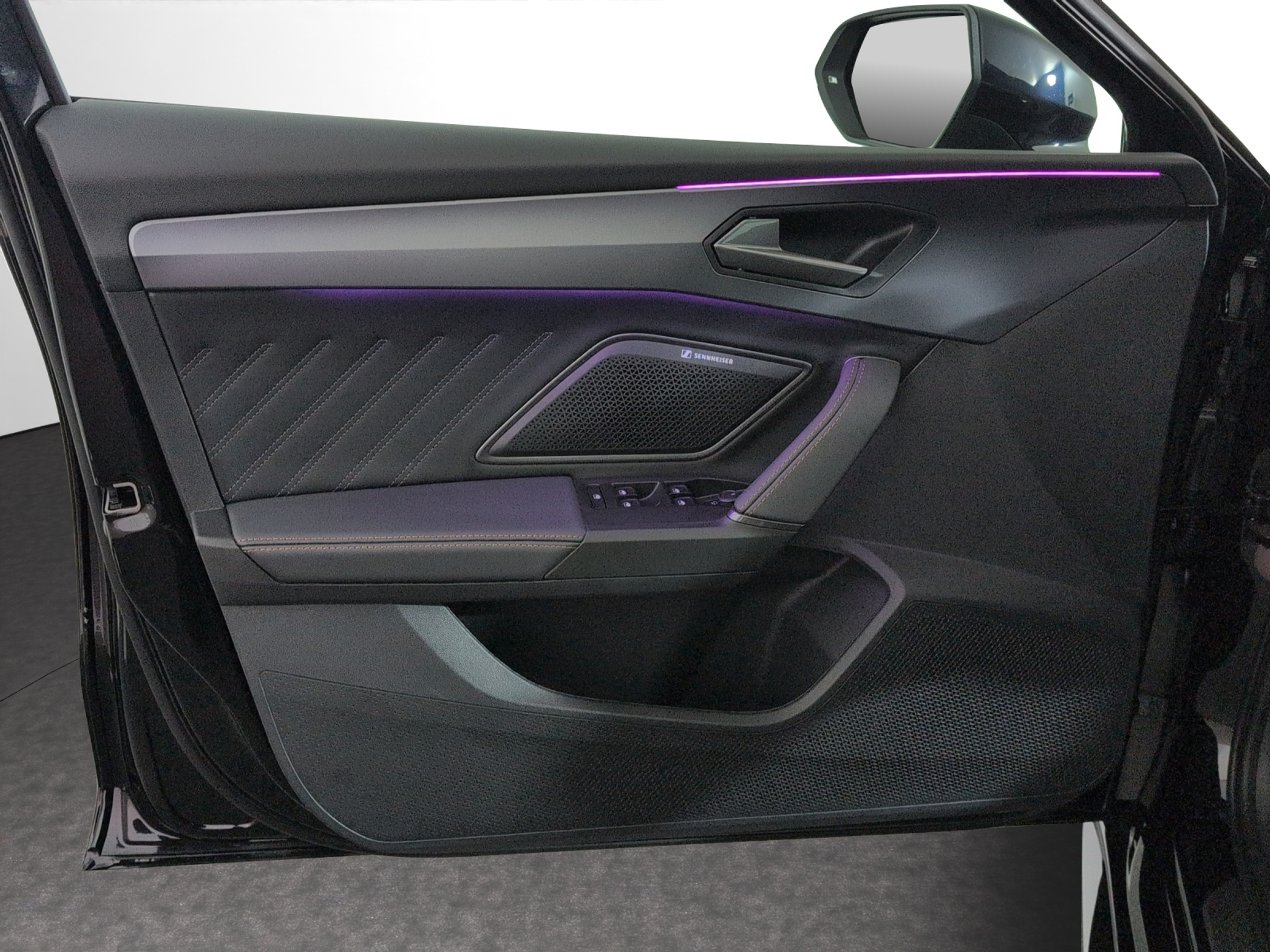 listing desktop thumbnail image 14