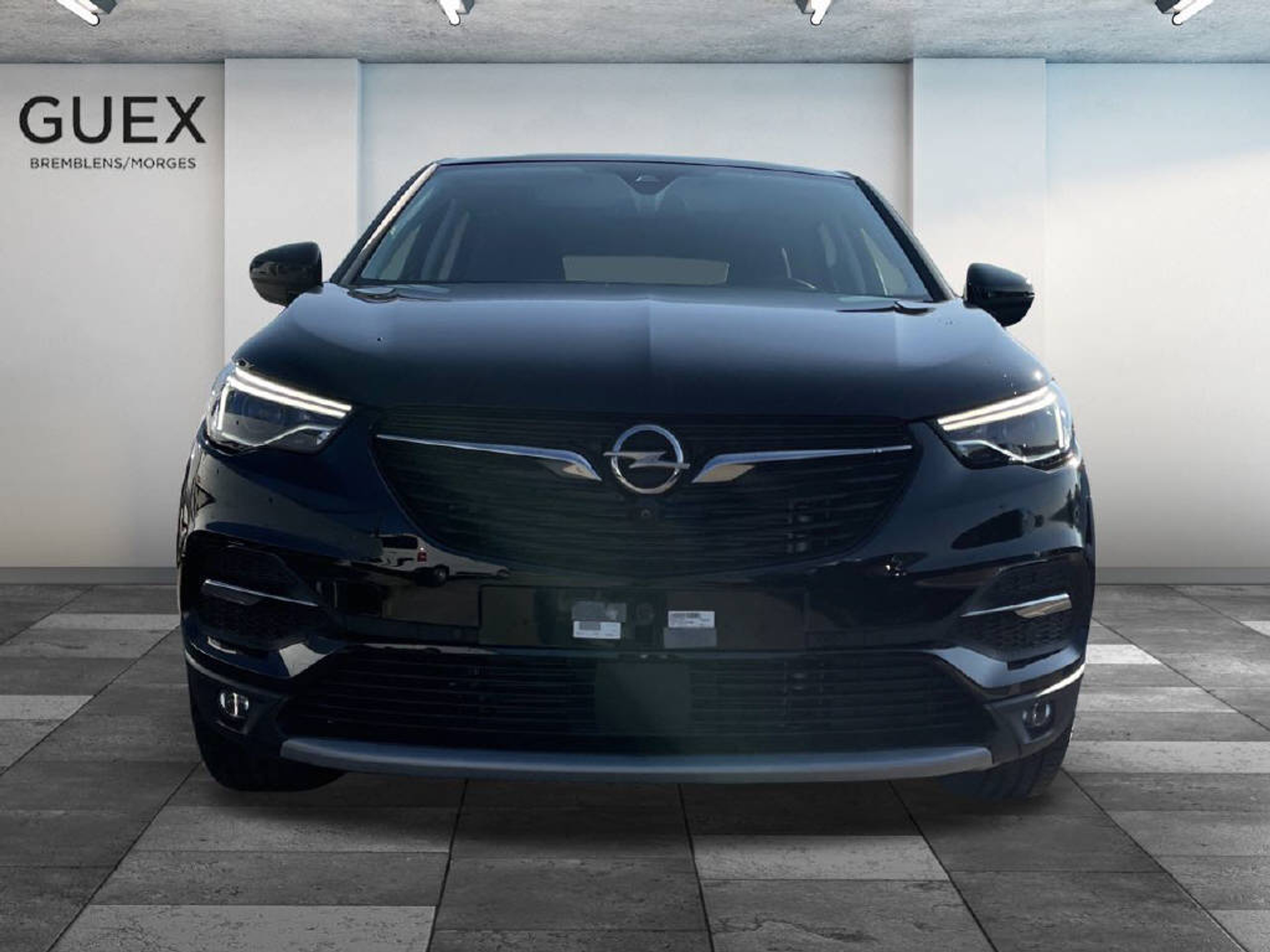 listing desktop thumbnail image 2