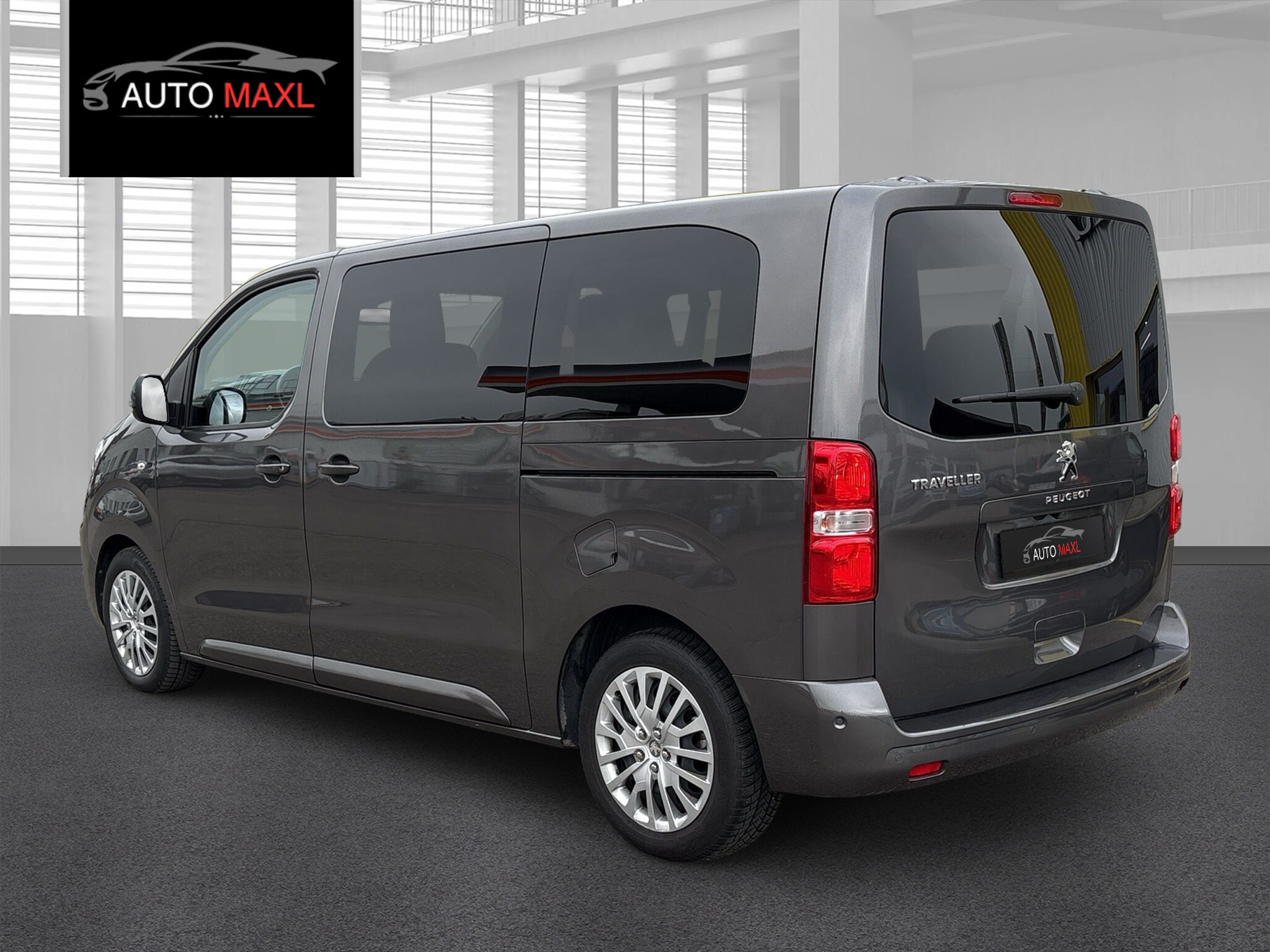 listing desktop thumbnail image 2