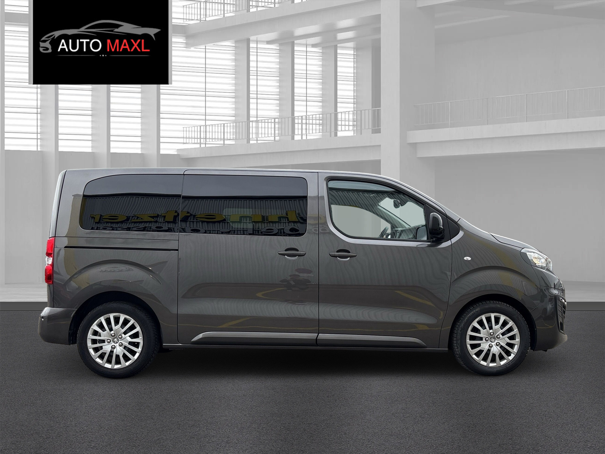 listing desktop thumbnail image 5