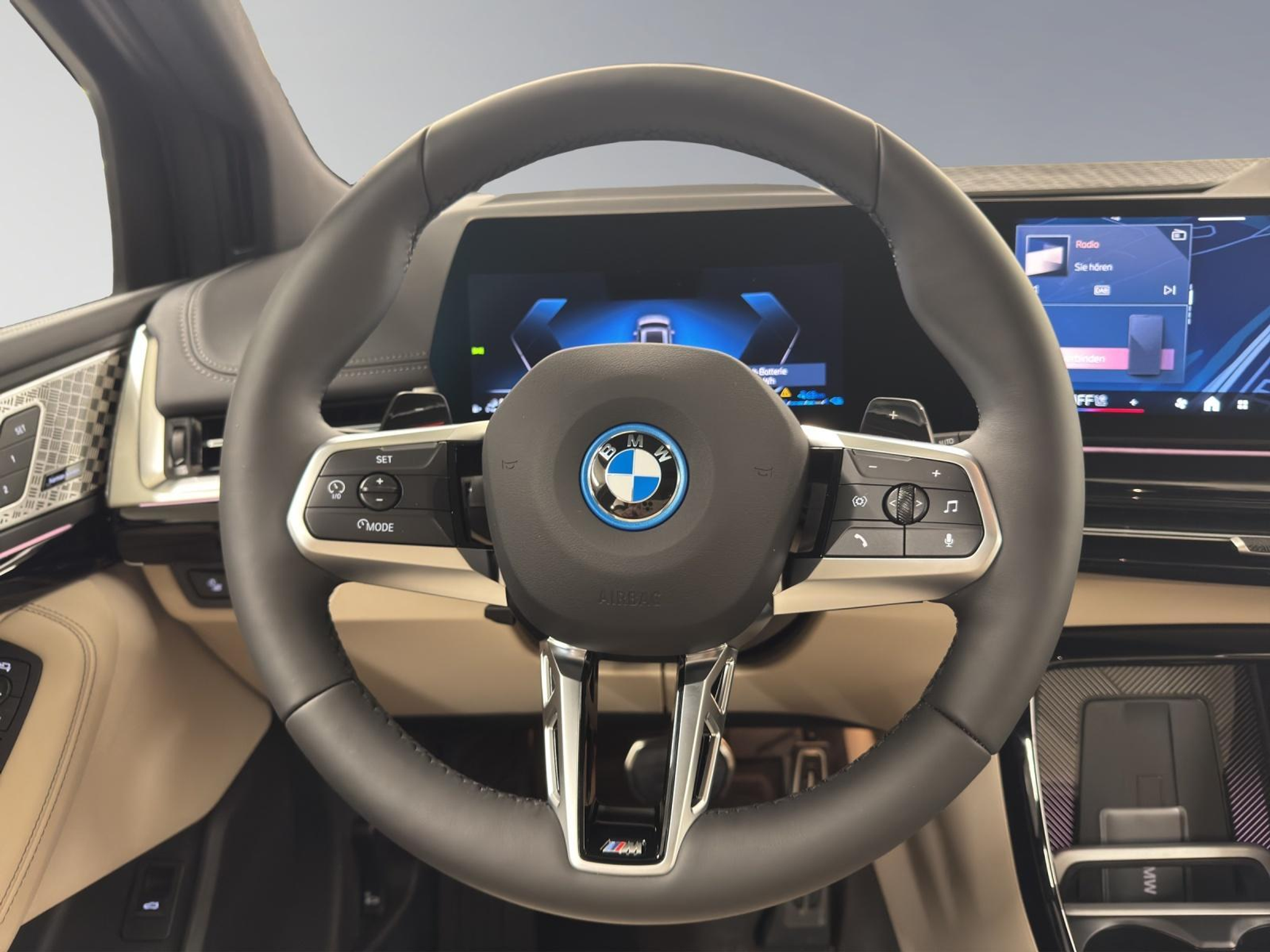 listing desktop thumbnail image 13