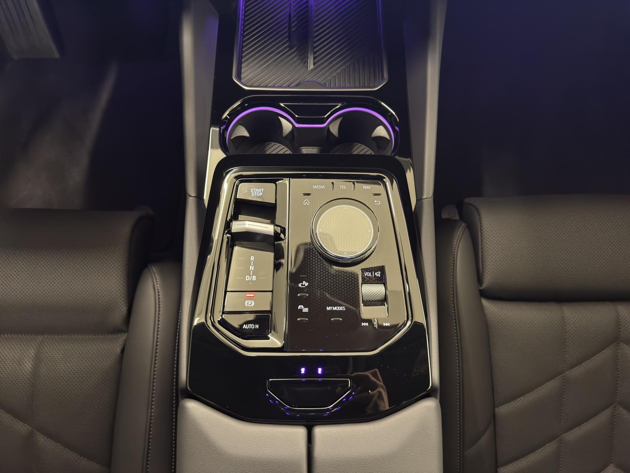 listing desktop thumbnail image 17