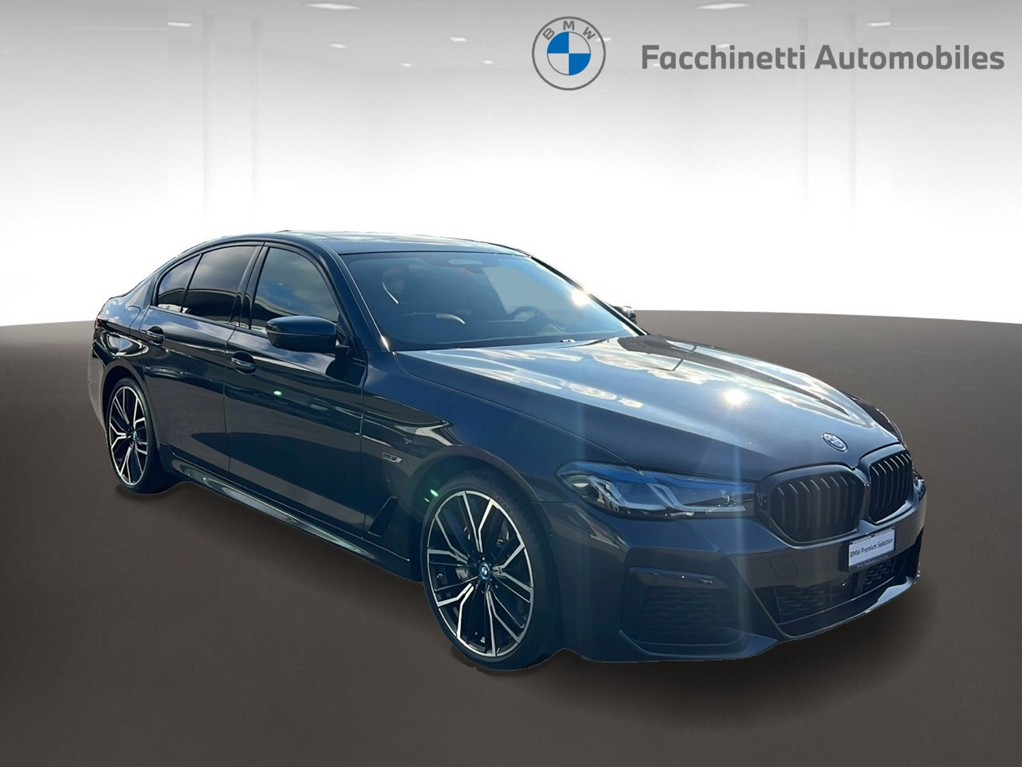 listing desktop thumbnail image 6