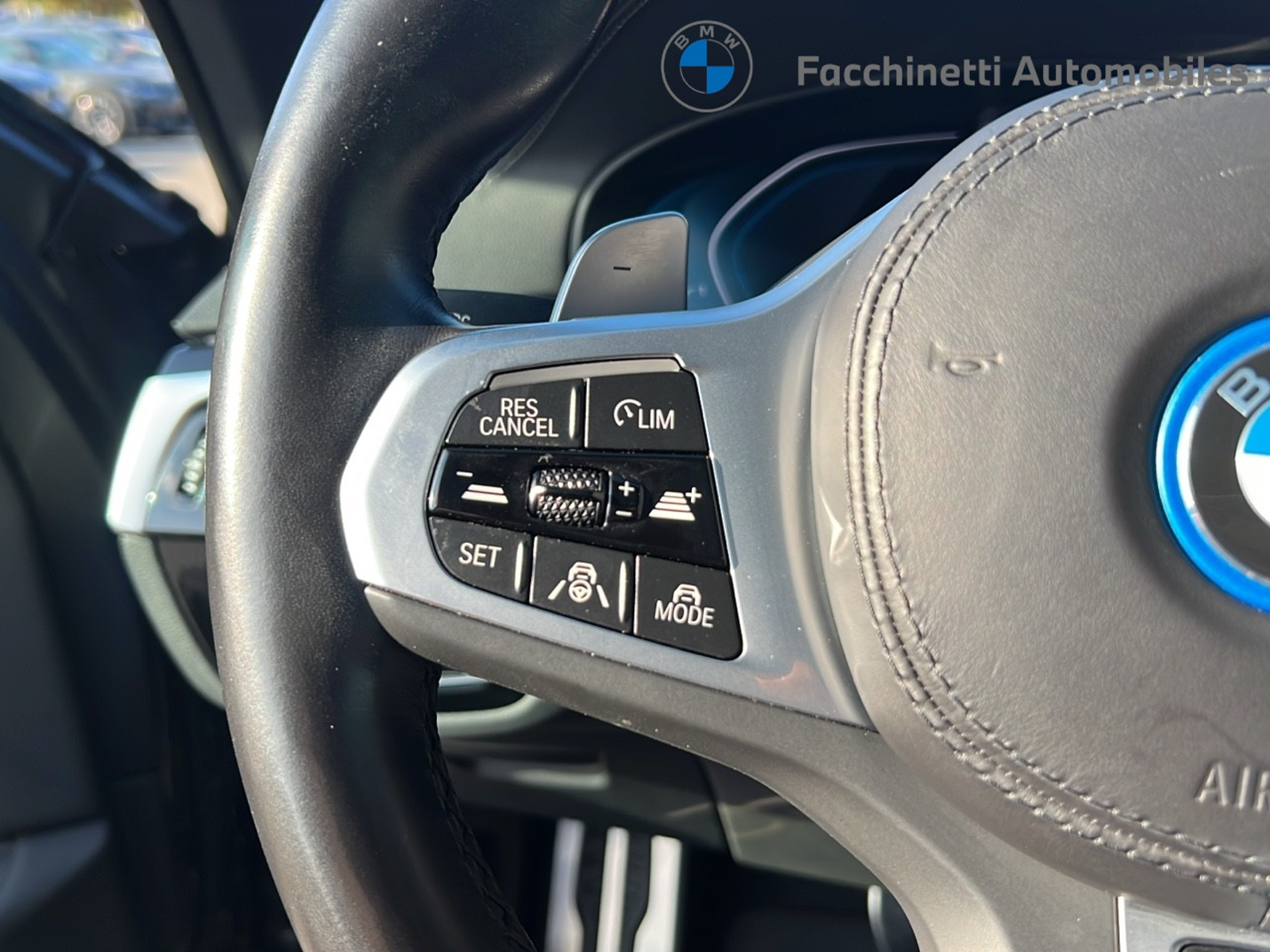 listing desktop thumbnail image 21