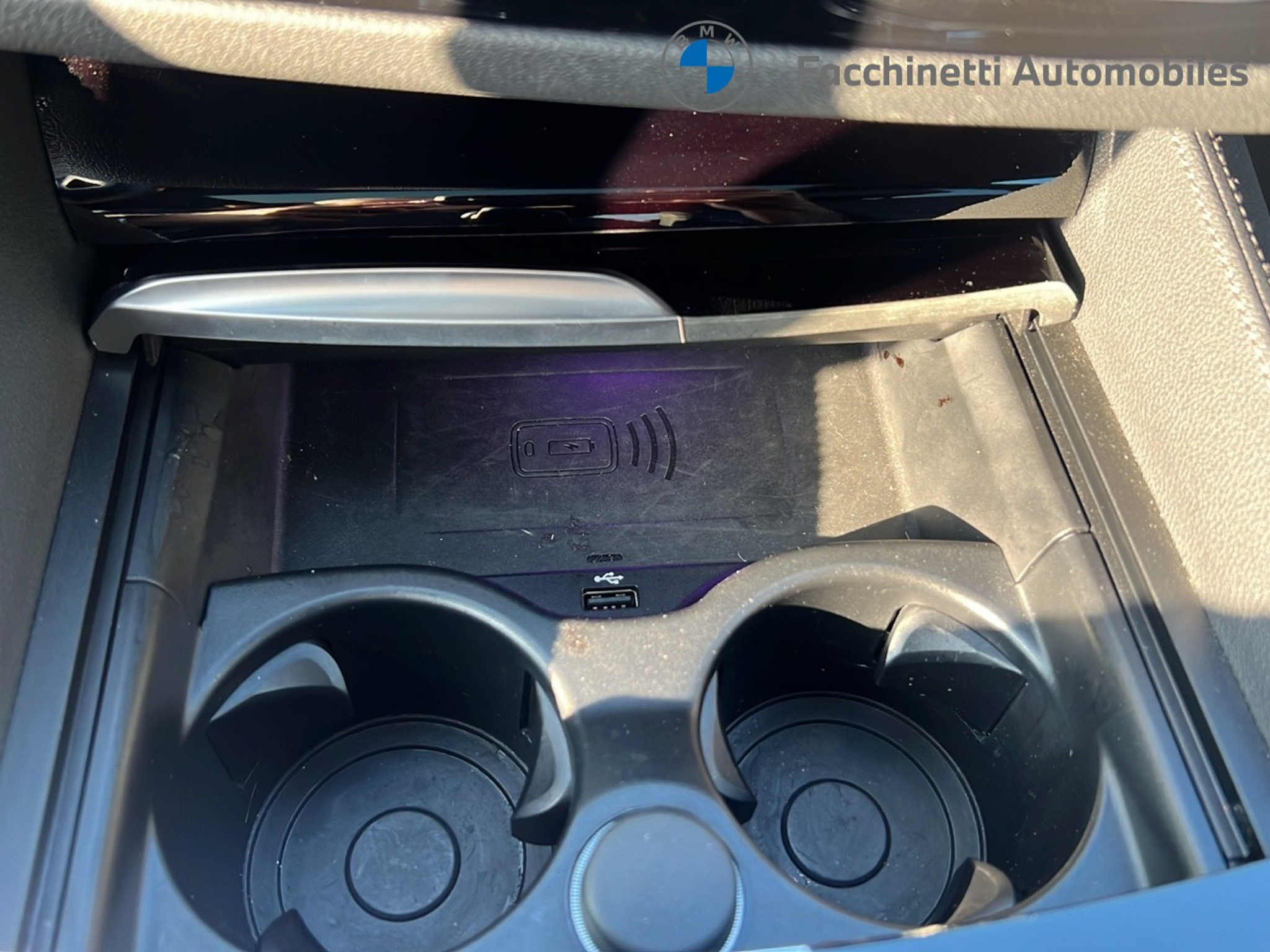 listing desktop thumbnail image 26