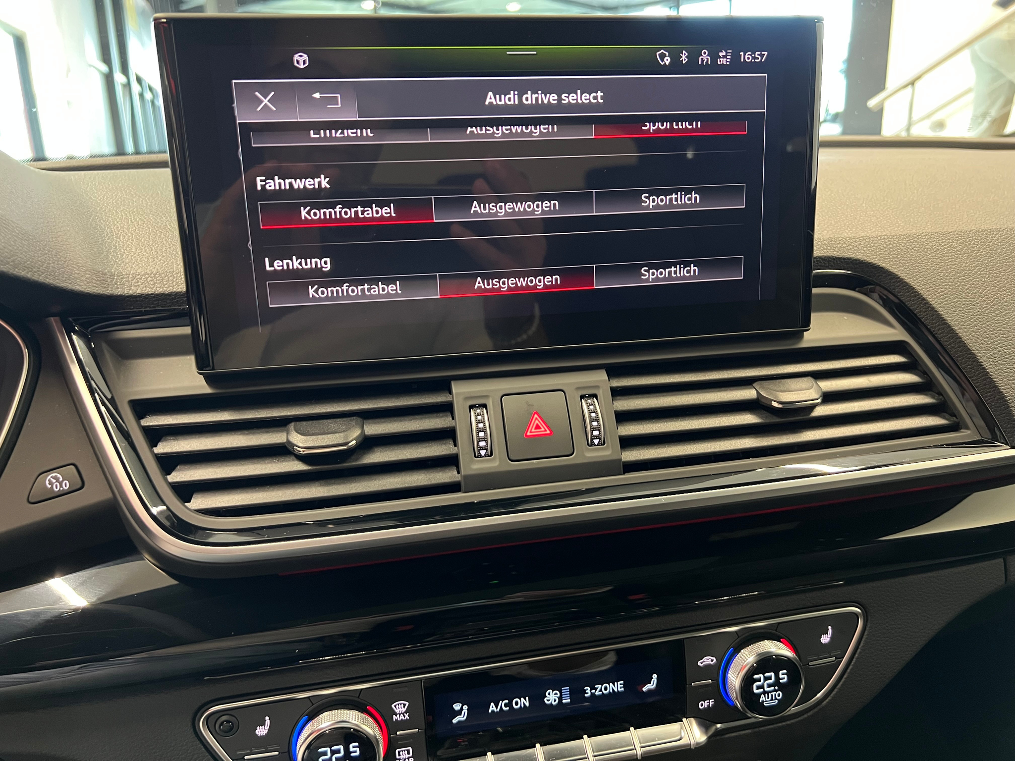 listing desktop thumbnail image 31