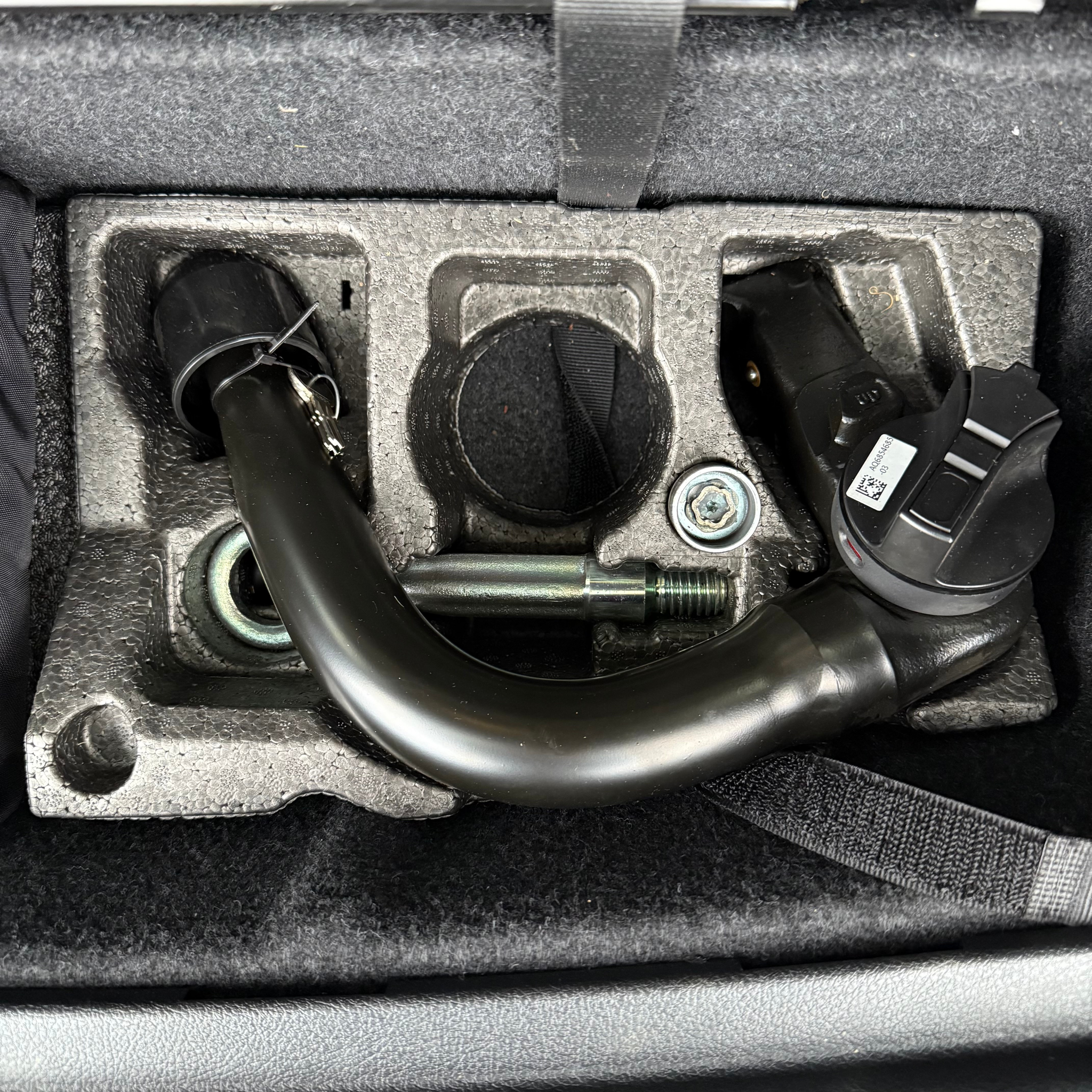 listing desktop thumbnail image 25