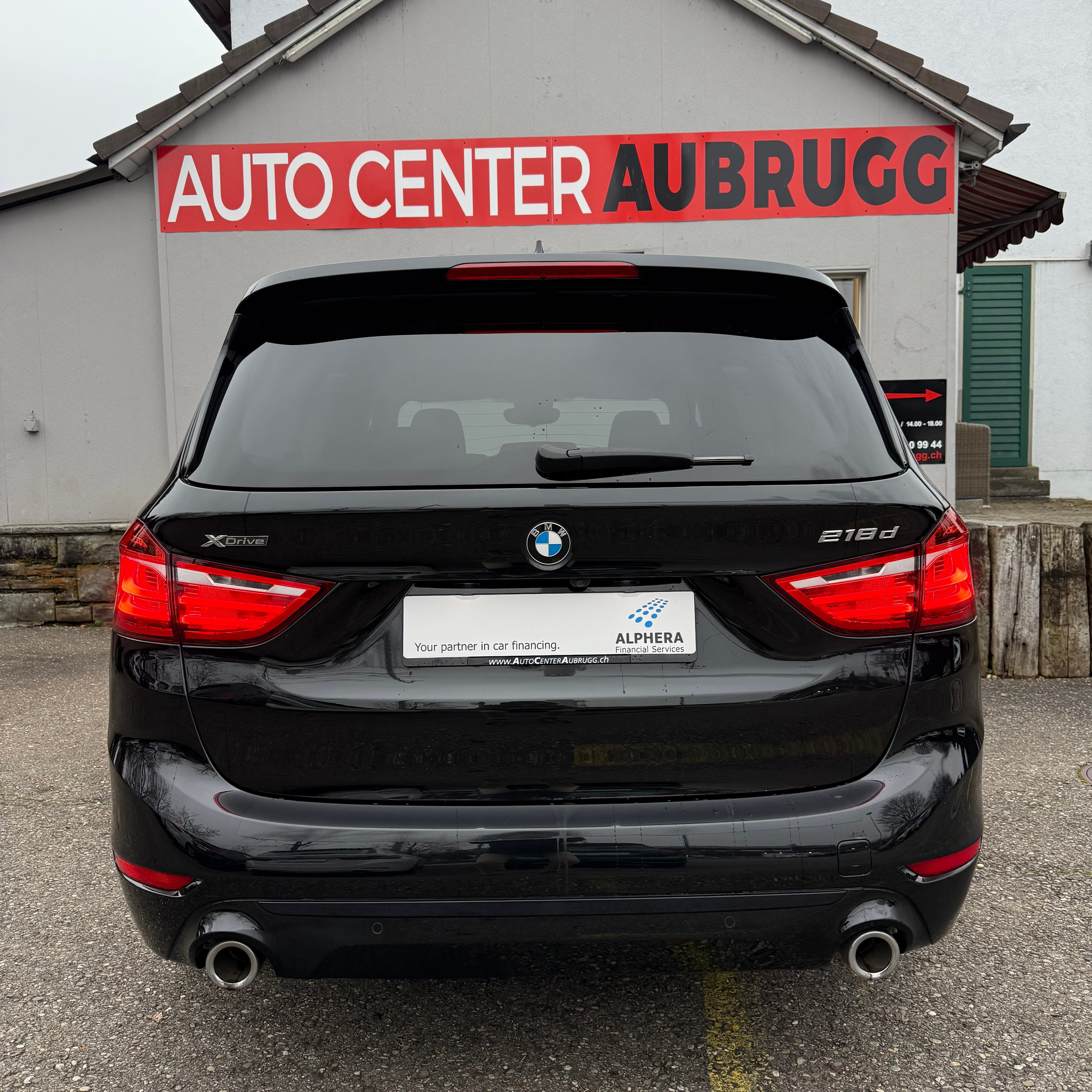 listing desktop thumbnail image 5