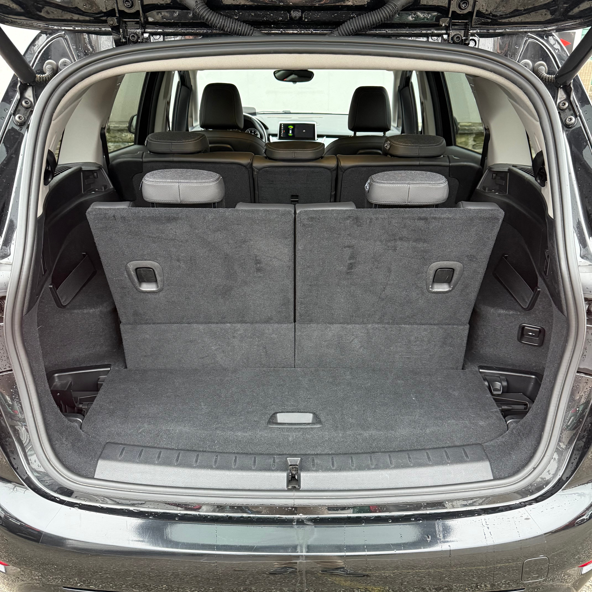 listing desktop thumbnail image 22