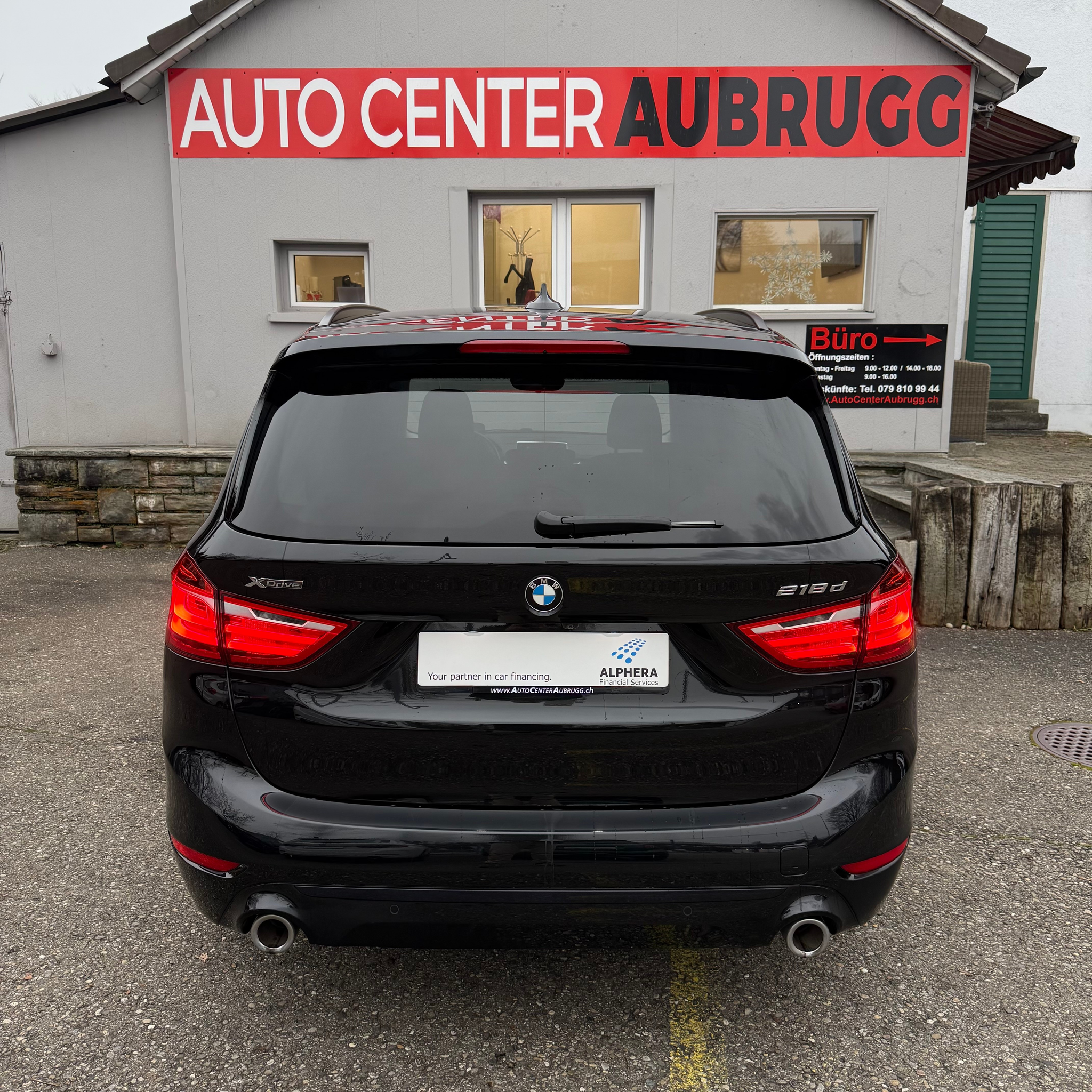 listing desktop thumbnail image 4