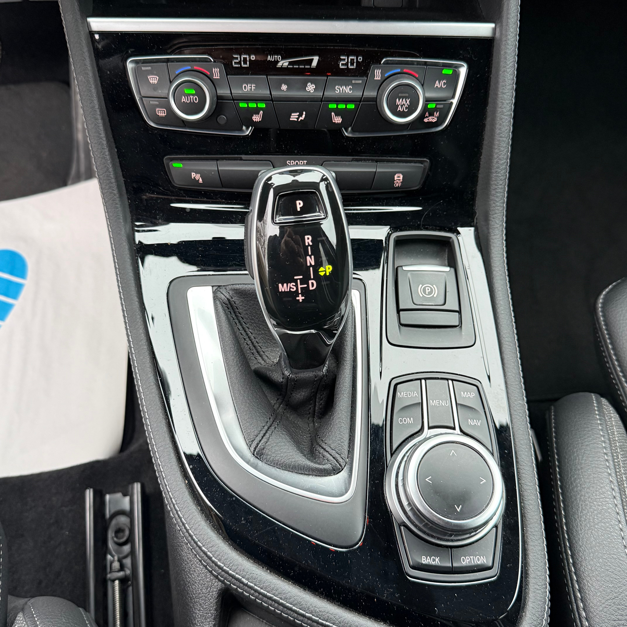 listing desktop thumbnail image 14