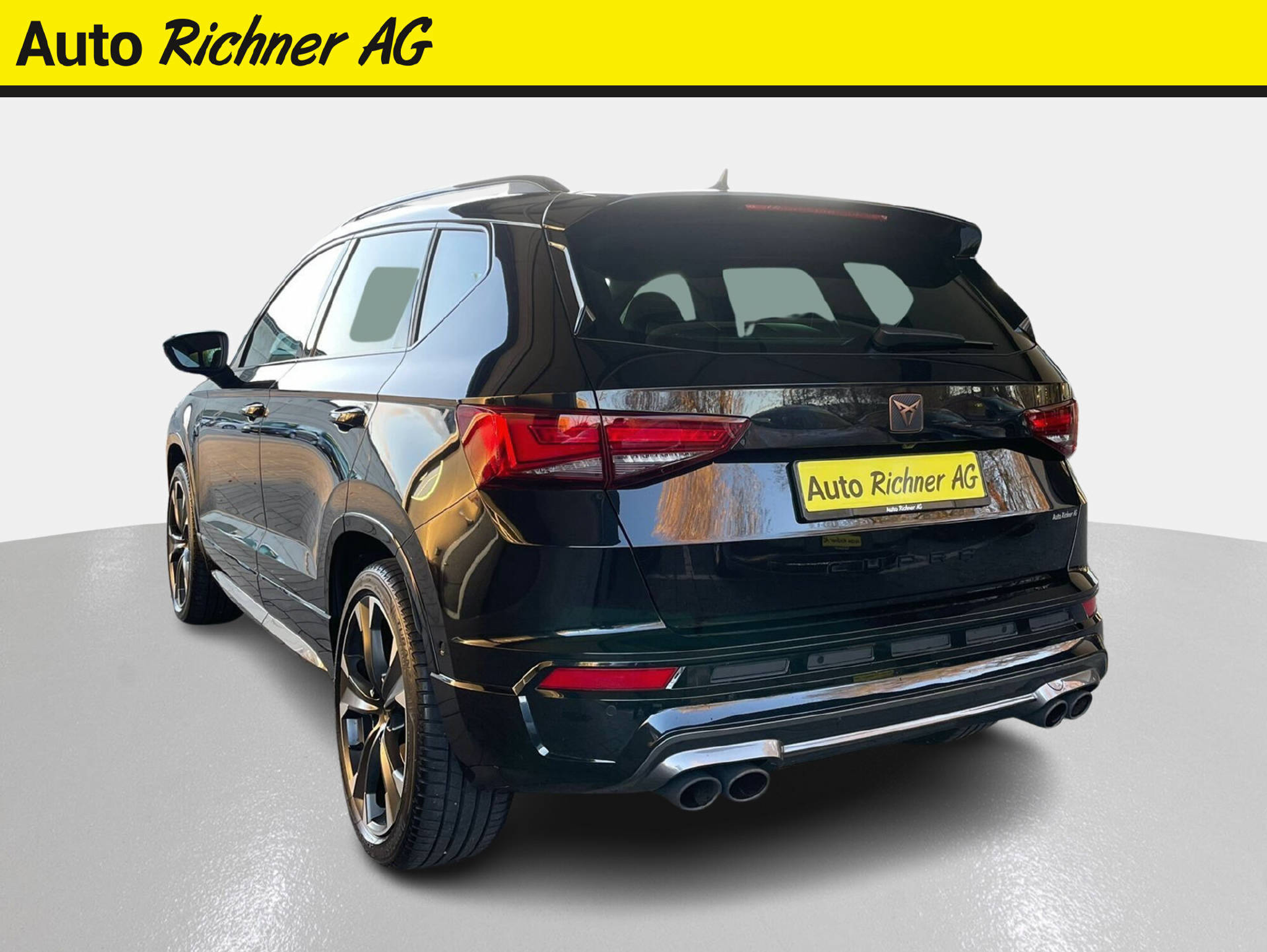 listing desktop thumbnail image 4